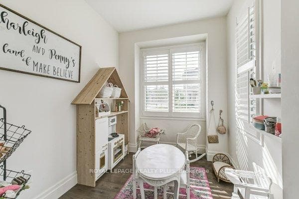 1366 Orr Terrace photo 5