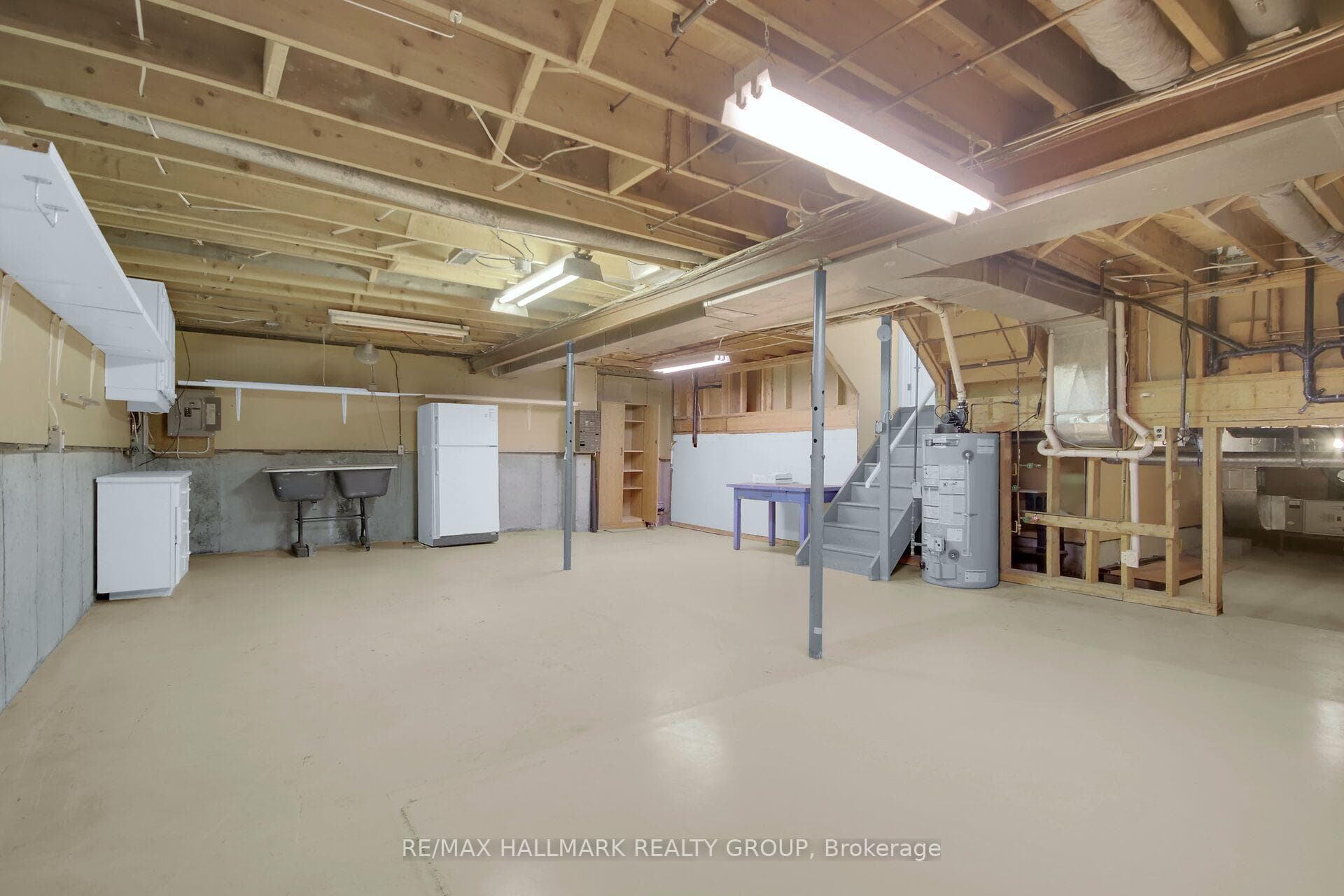 30 Brodeur Crescent photo 28