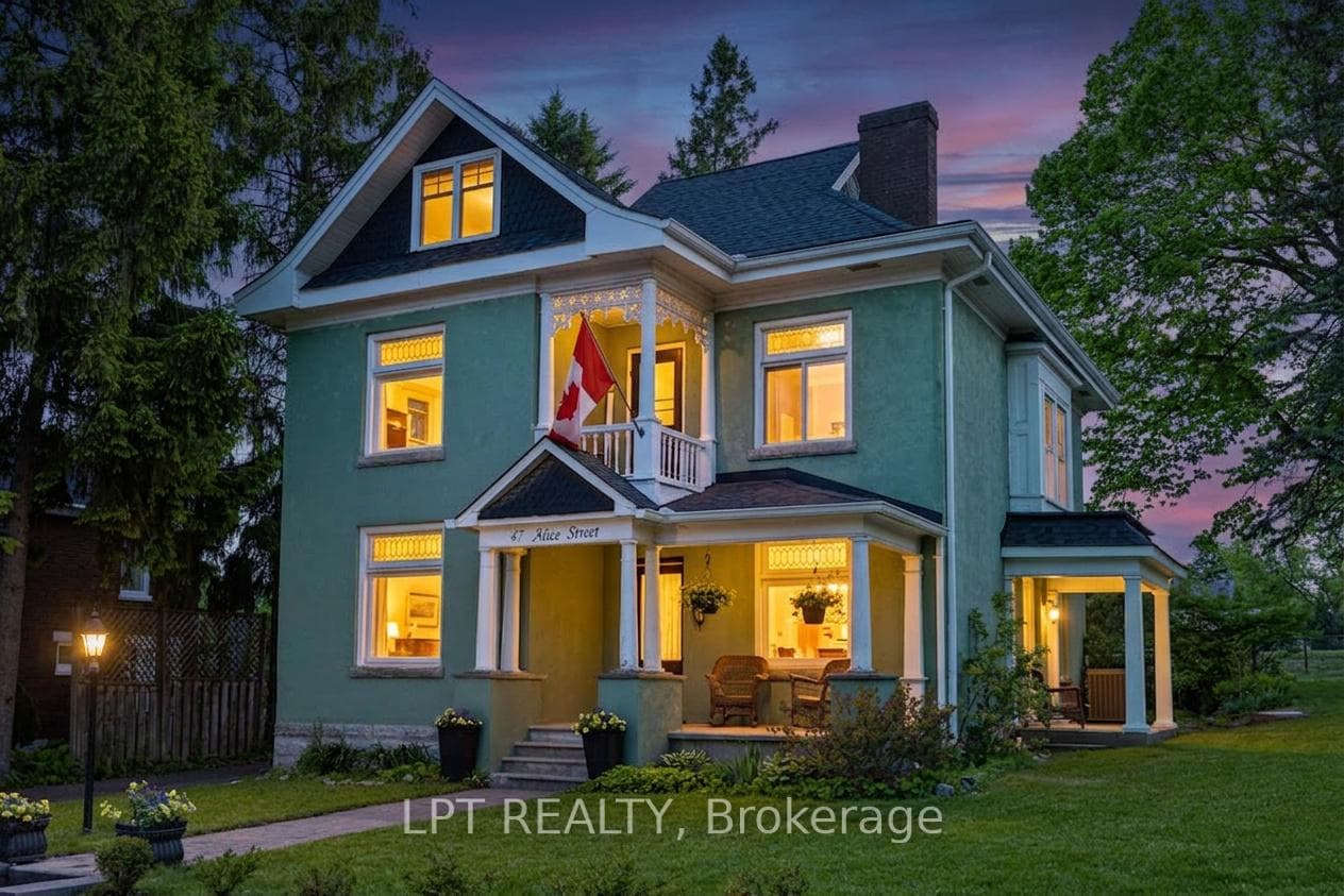 Welcome Home To 47 Alice Street!