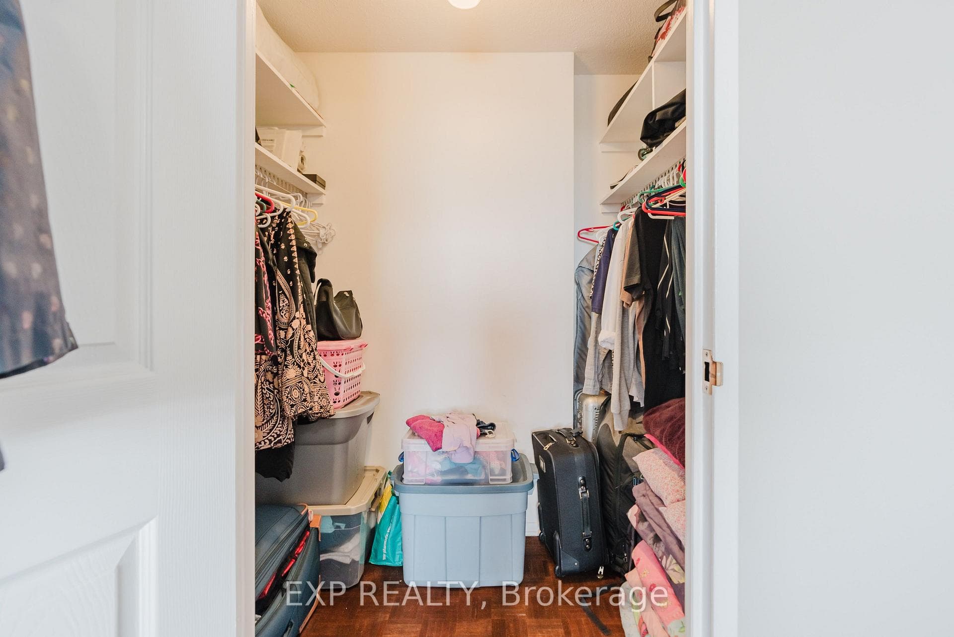 1356 MEADOWLANDS Drive Unit 604 photo 40