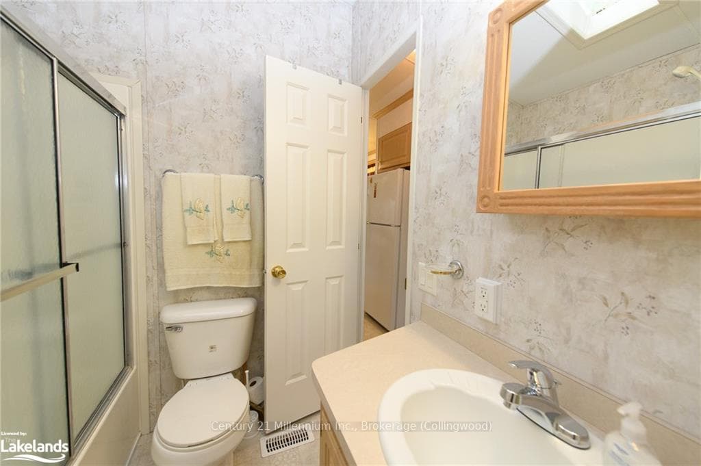 16 HURON Circle photo 15