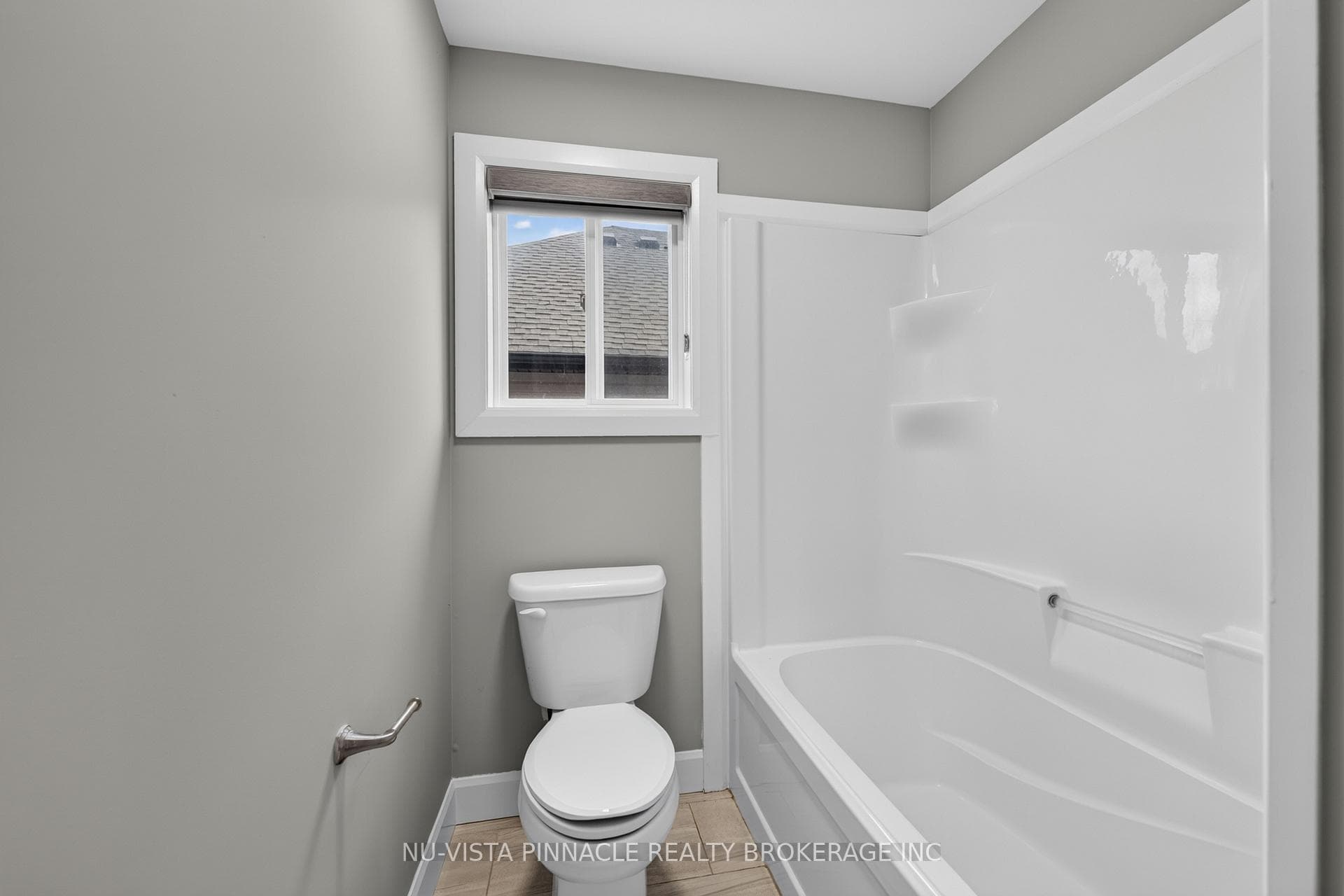 Main bath 2