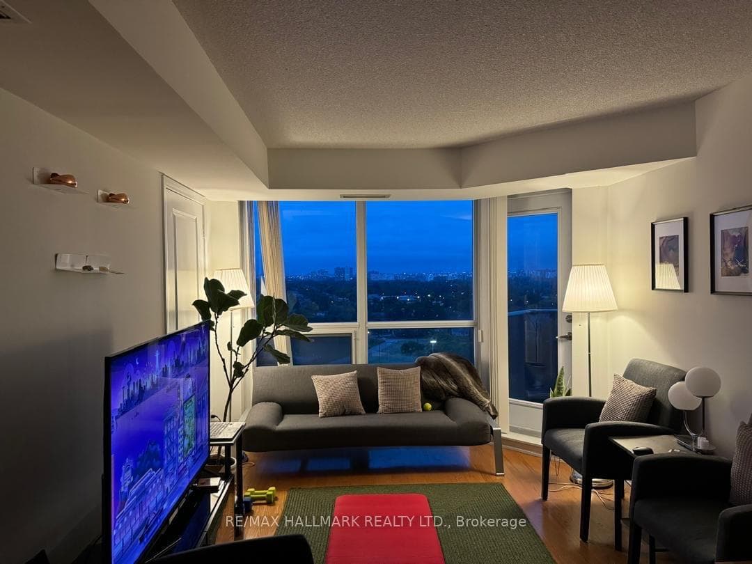 5793 Yonge Street Unit 2008 photo 4