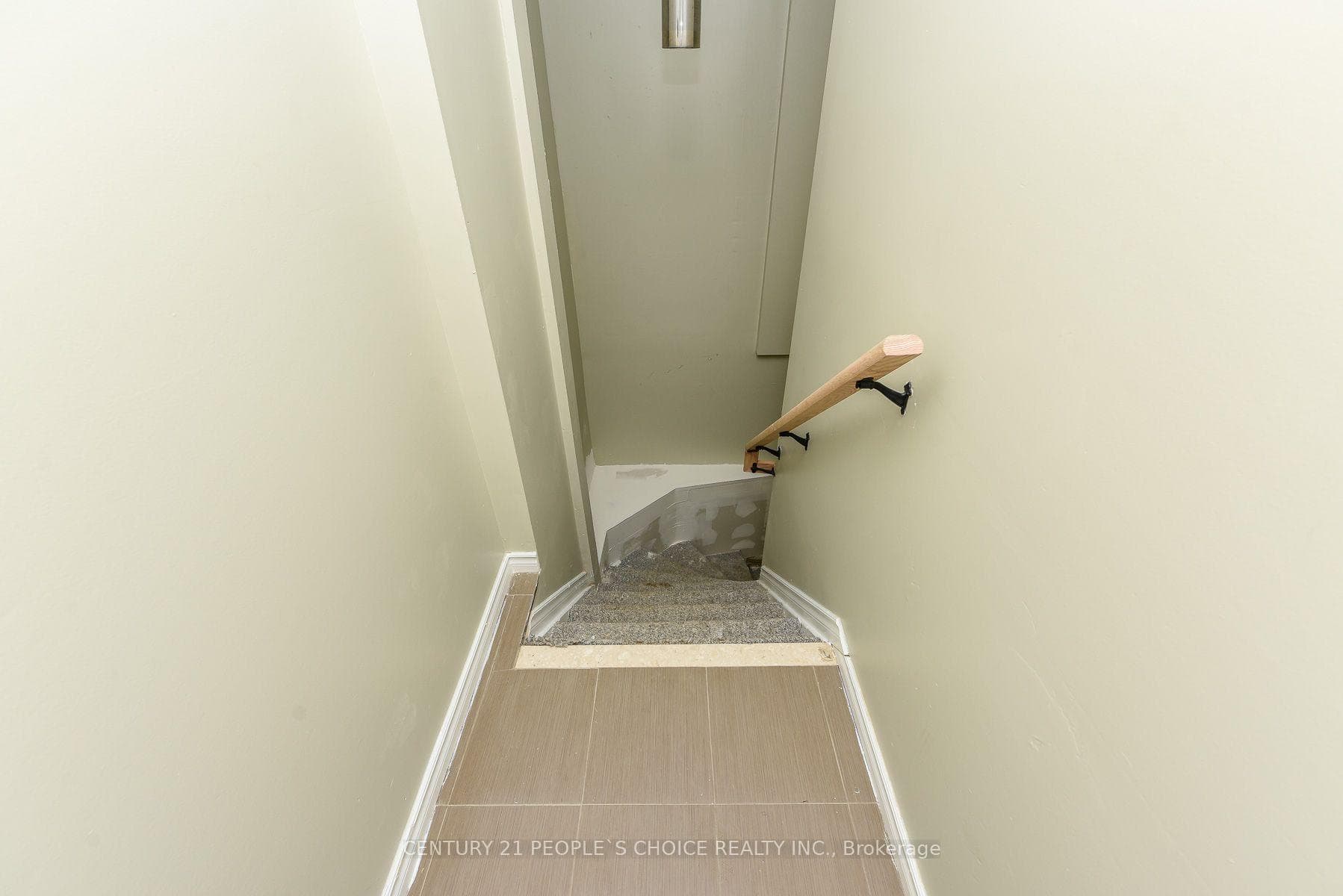 8 Fidelia Crescent photo 26