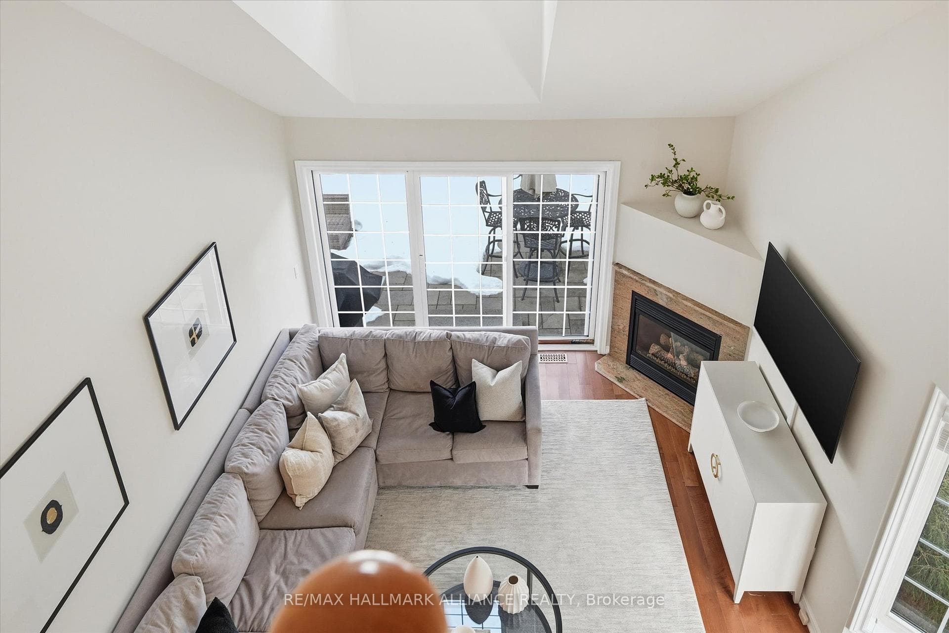 1275 Stephenson Drive Unit 12 photo 34