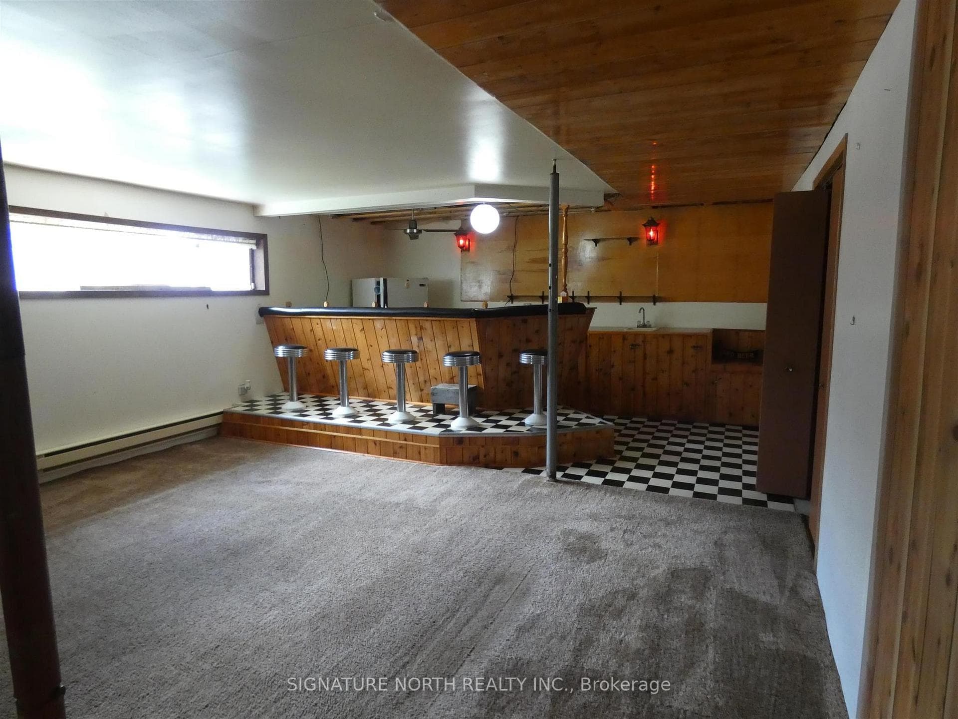 212 Third Ave NW photo 24