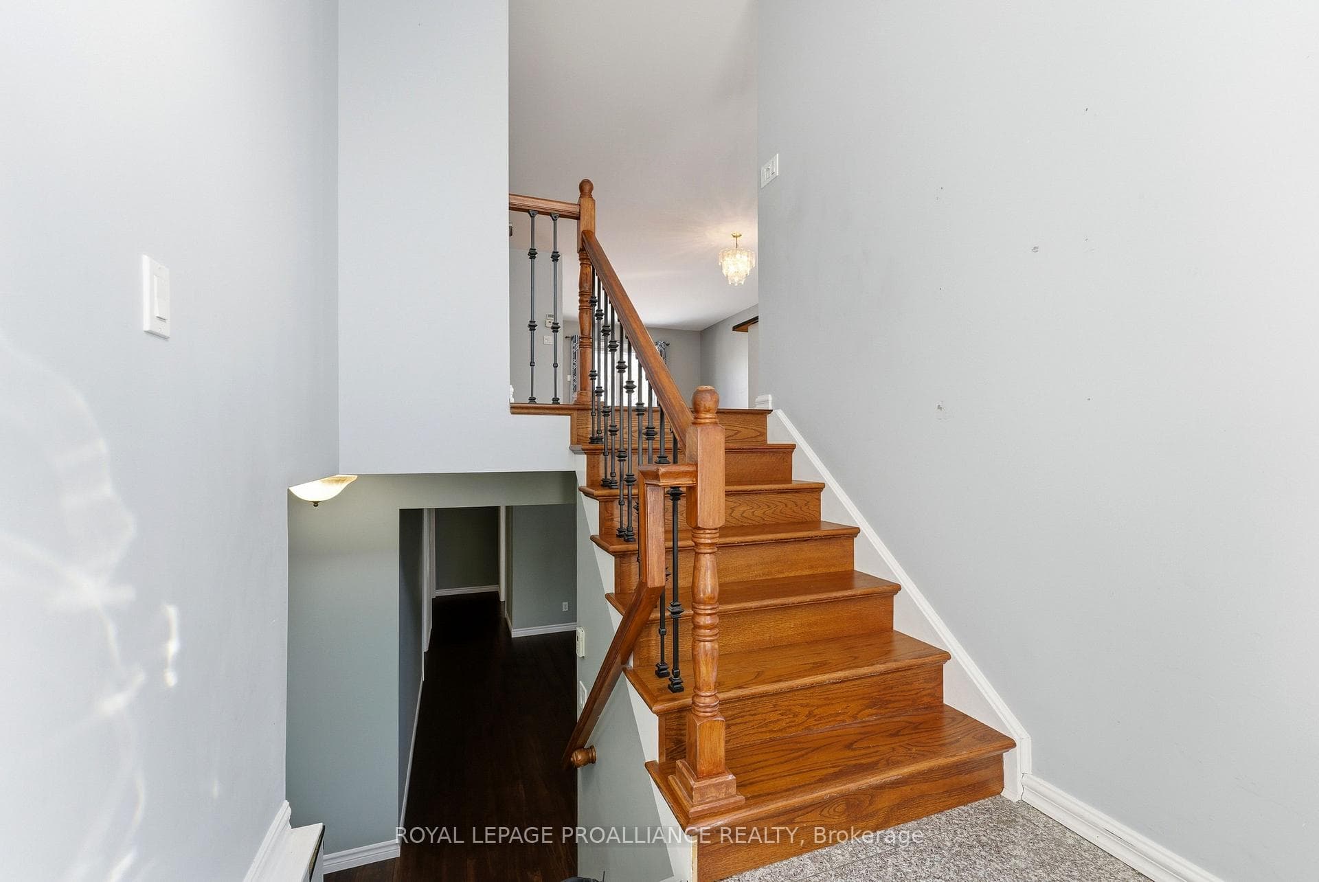 253 Herchimer Avenue photo 25