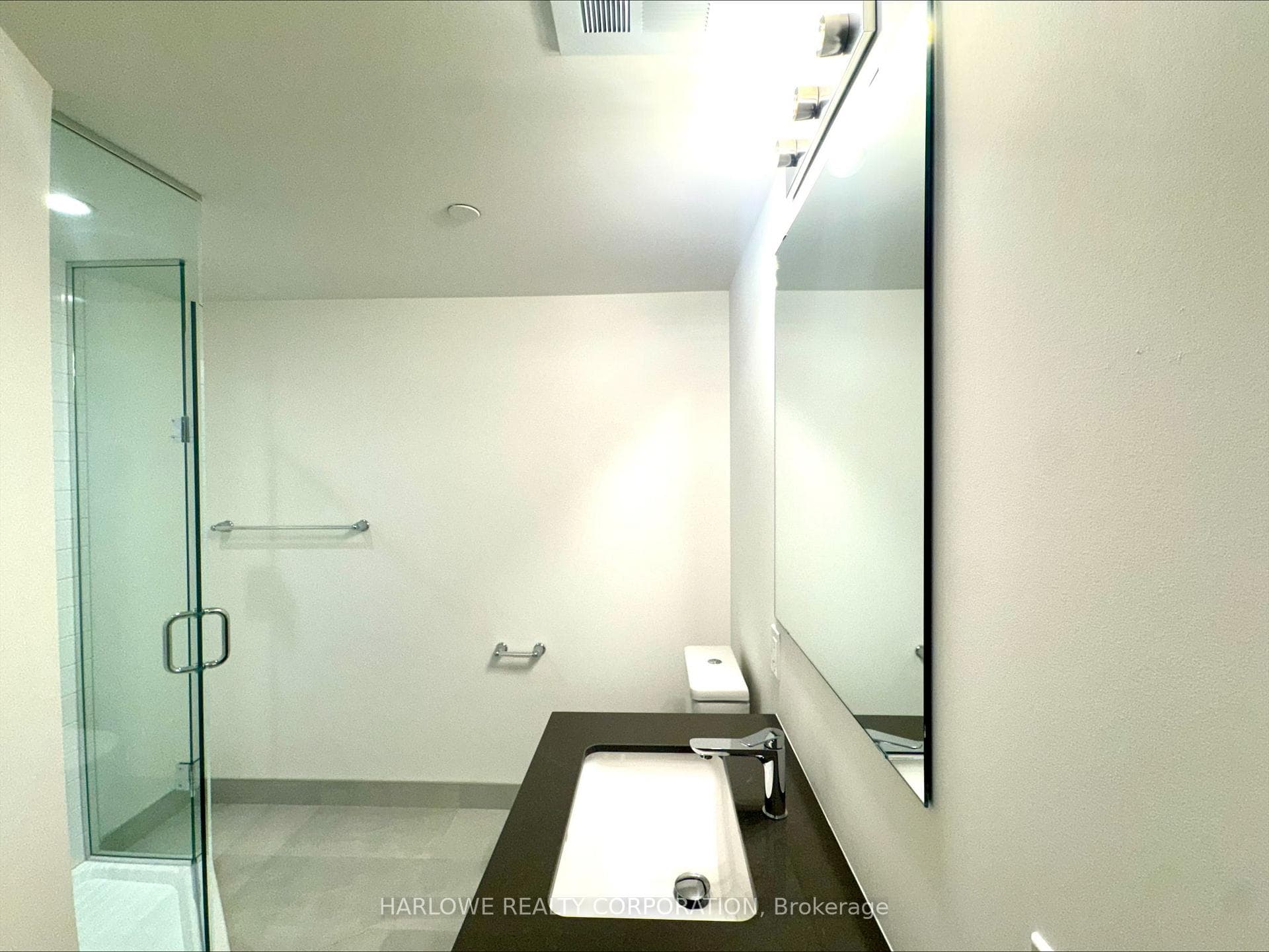2 Manderley Drive Unit 409 photo 10