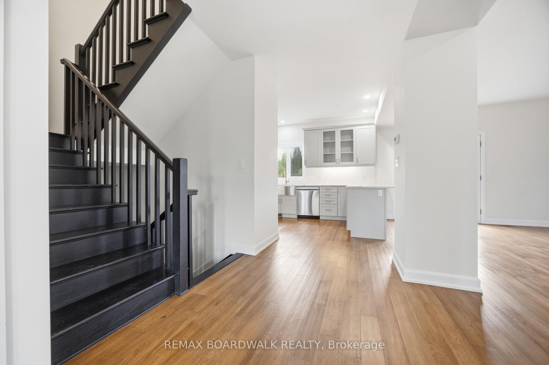 447 Churchill Road photo 13