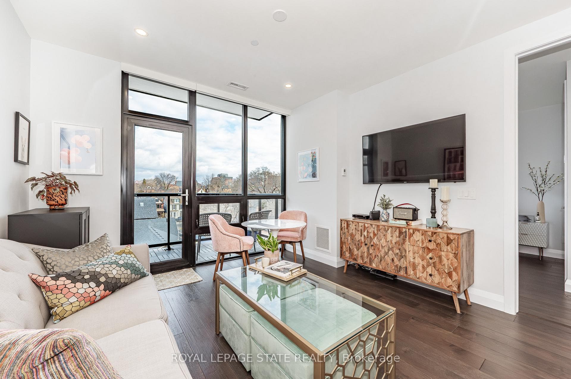 101 Locke Street Unit 411 photo 13