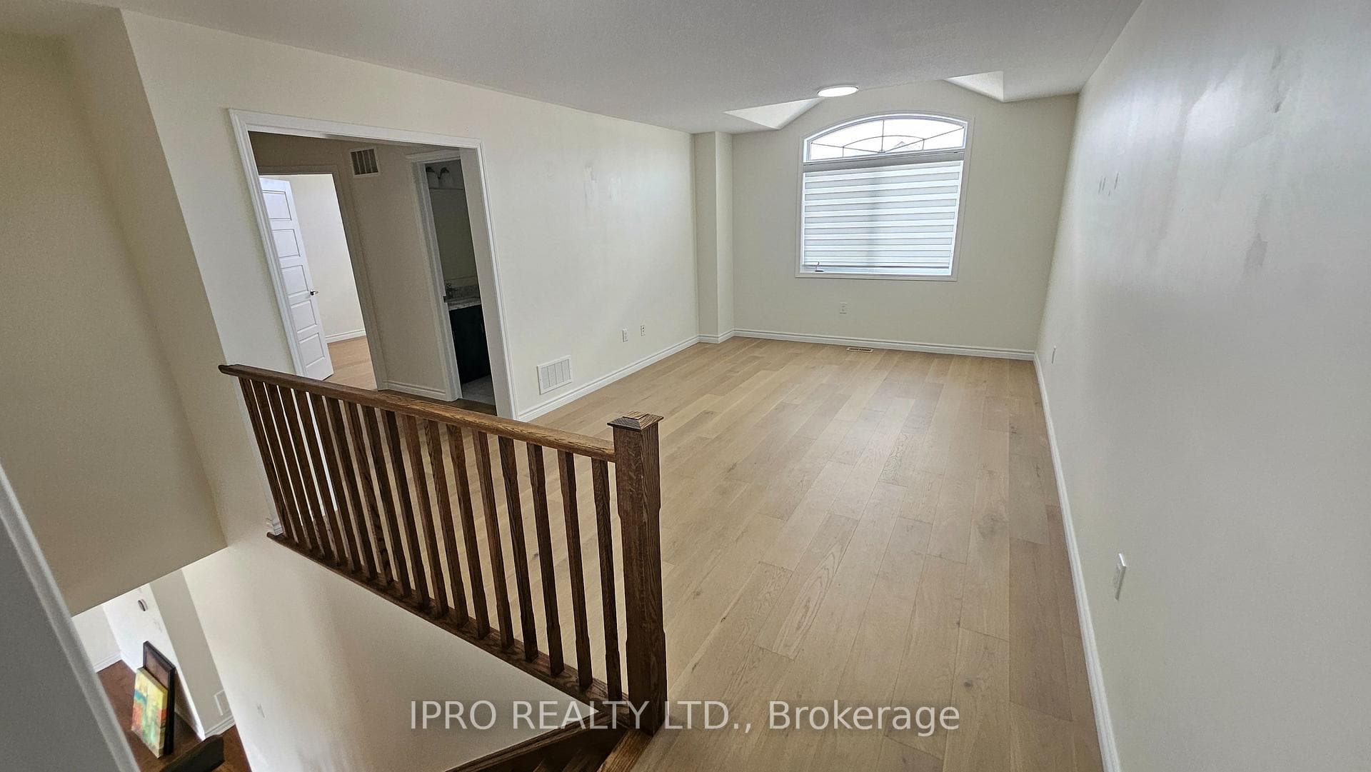 111 Wannamaker Crescent Unit Upper photo 19