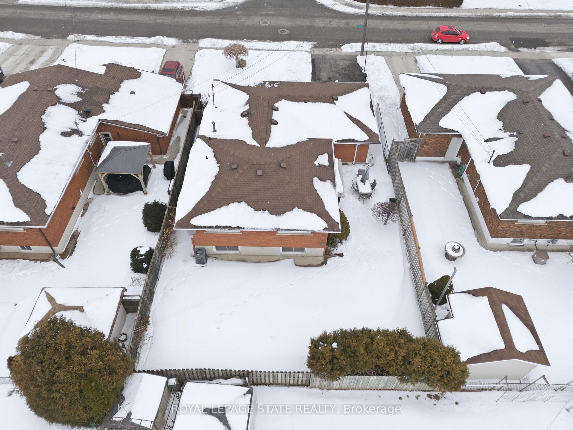 156 Kentley Drive photo 36