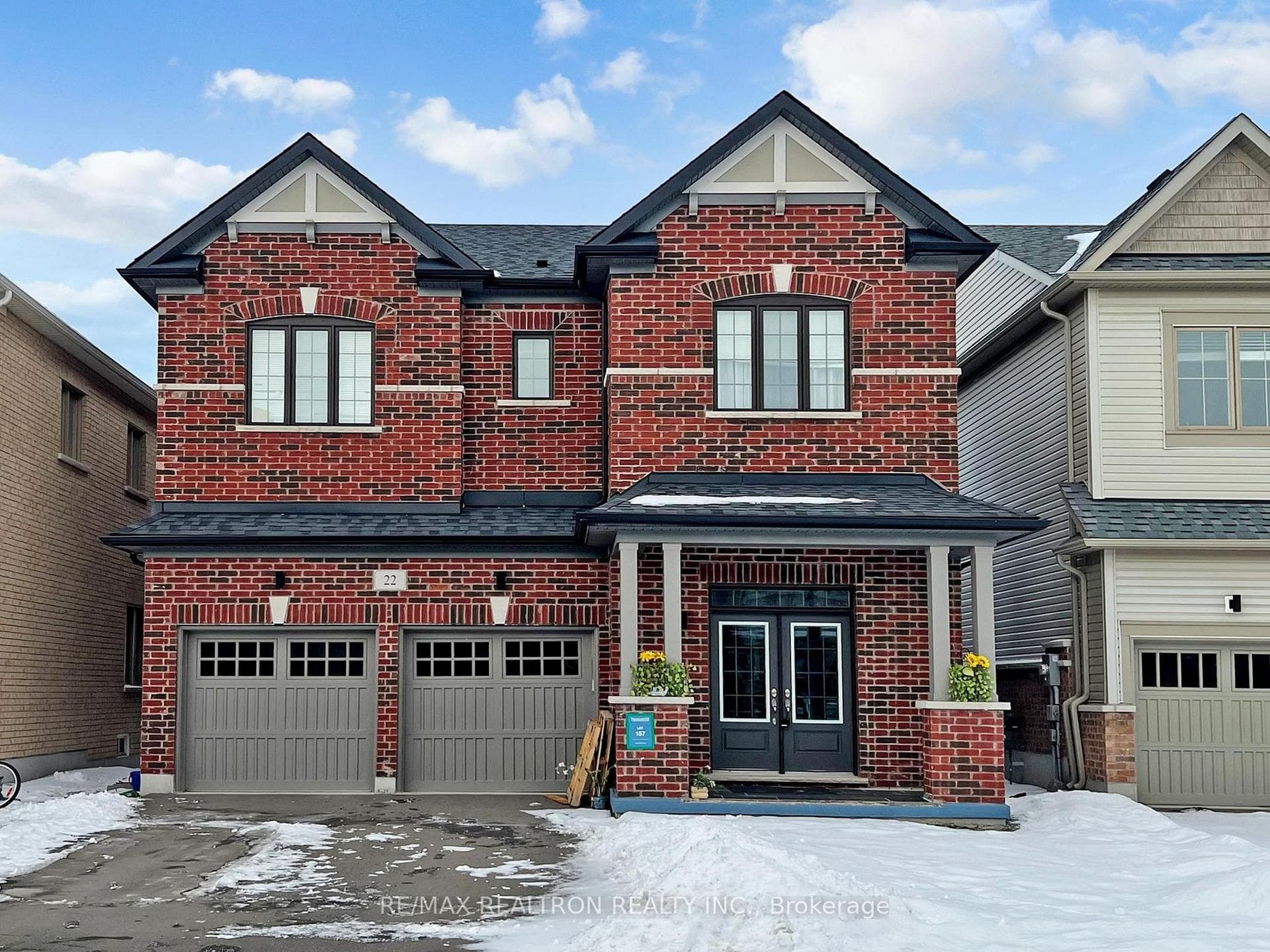 22 Pietrowski Drive Unit Upper photo 1