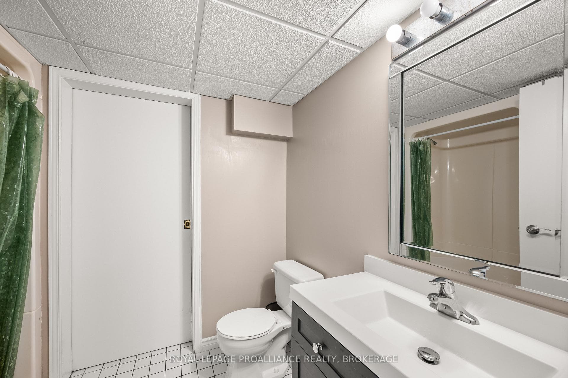 151 Greenlees Drive photo 29