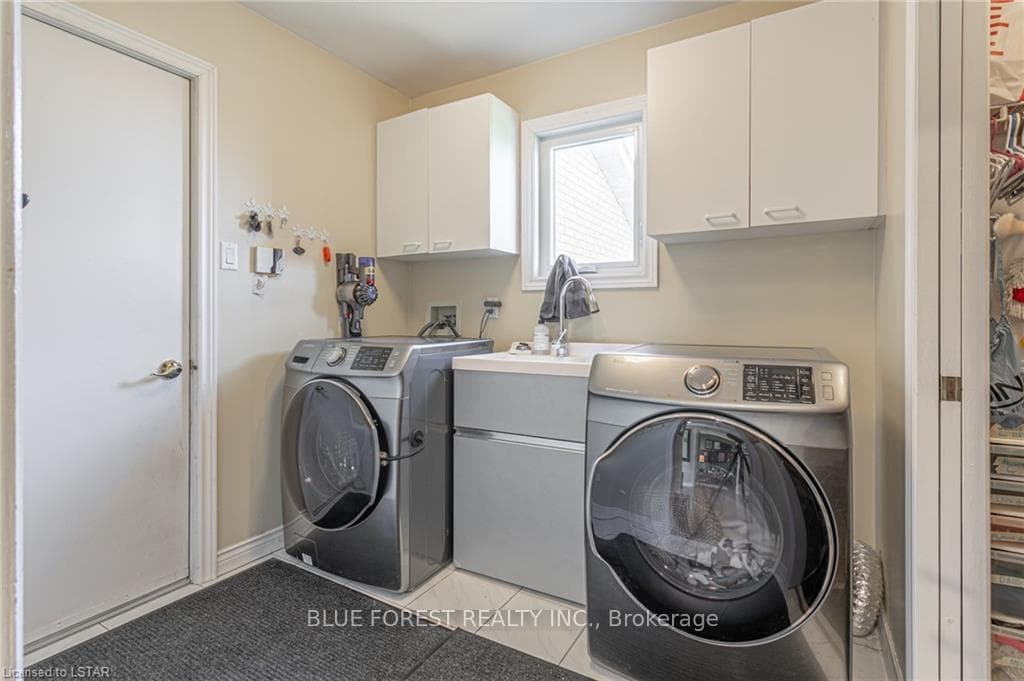 161 WHEELER Avenue photo 15