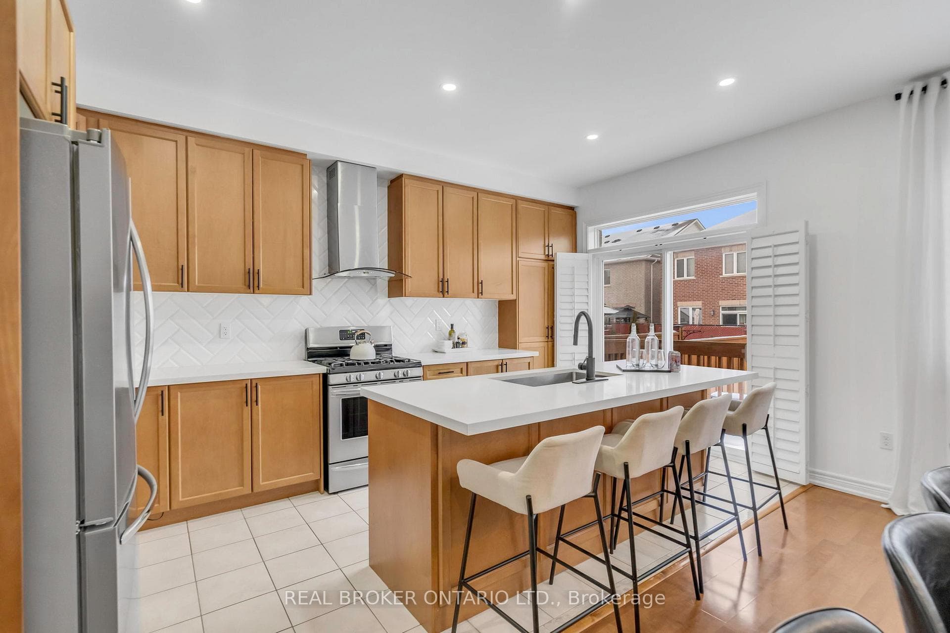 3070 Ozzie Drive photo 13
