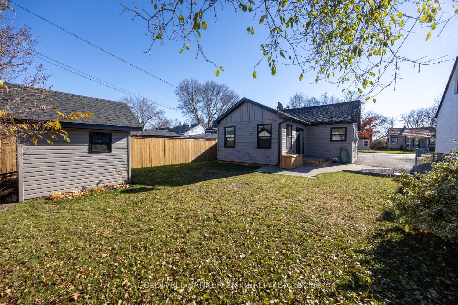 752 St. Mary's Street photo 23