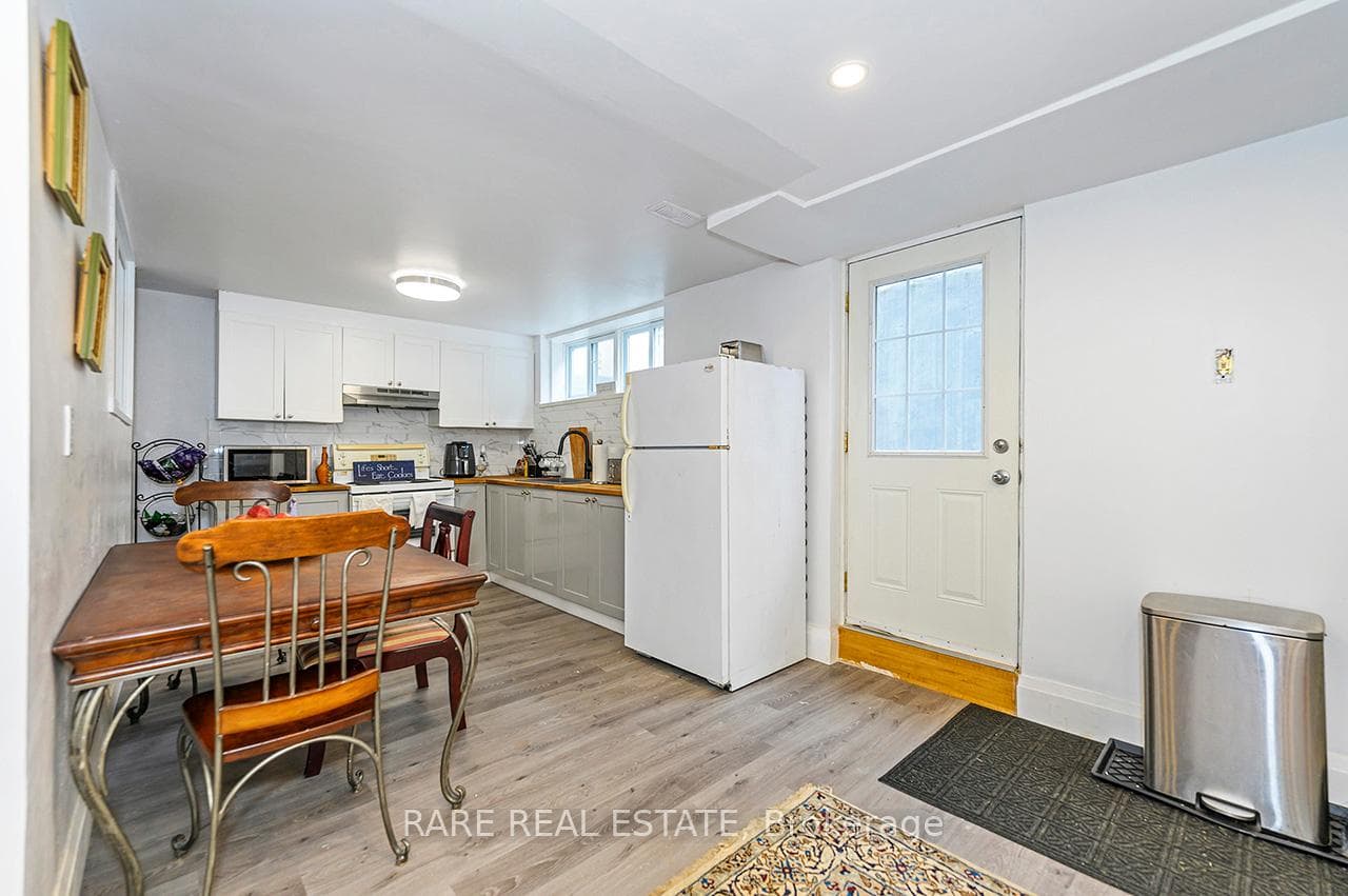 220 Millard Avenue photo 25