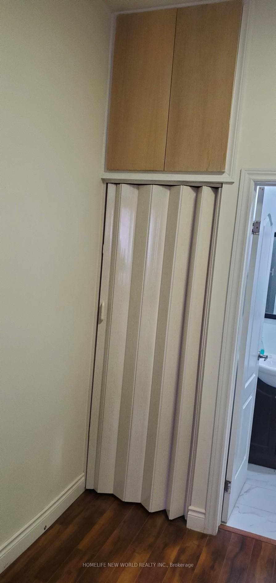 475 Bathurst Street Unit 101 photo 3