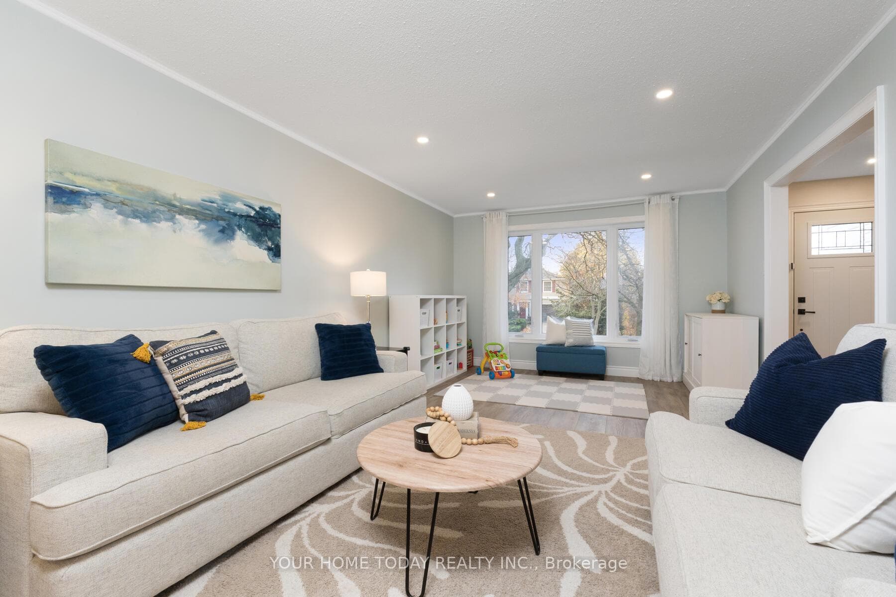 3 Regan Crescent photo 8
