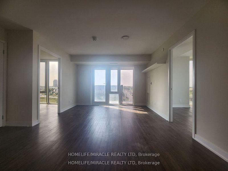 38 Monte Kwinter Court Unit 815 photo 1
