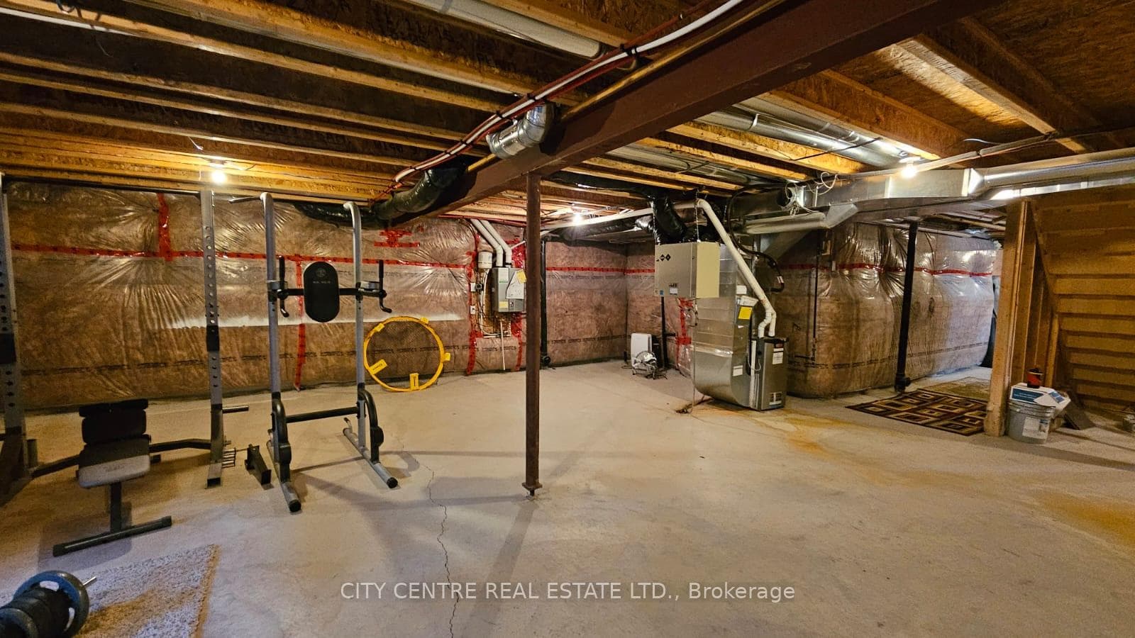 371 Begonia Gardens photo 20