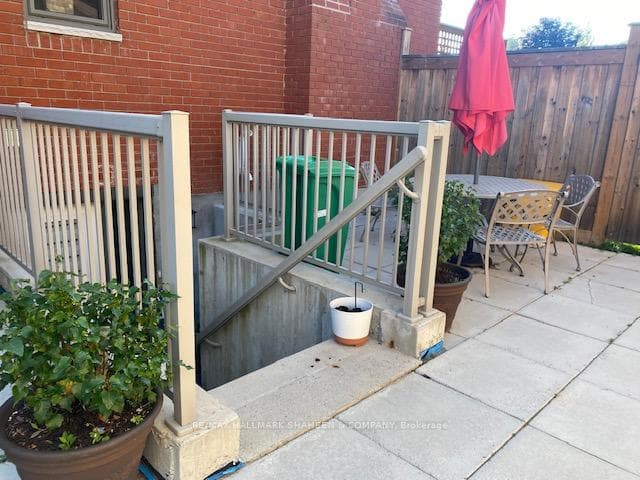 2138A Lorraine Drive photo 14
