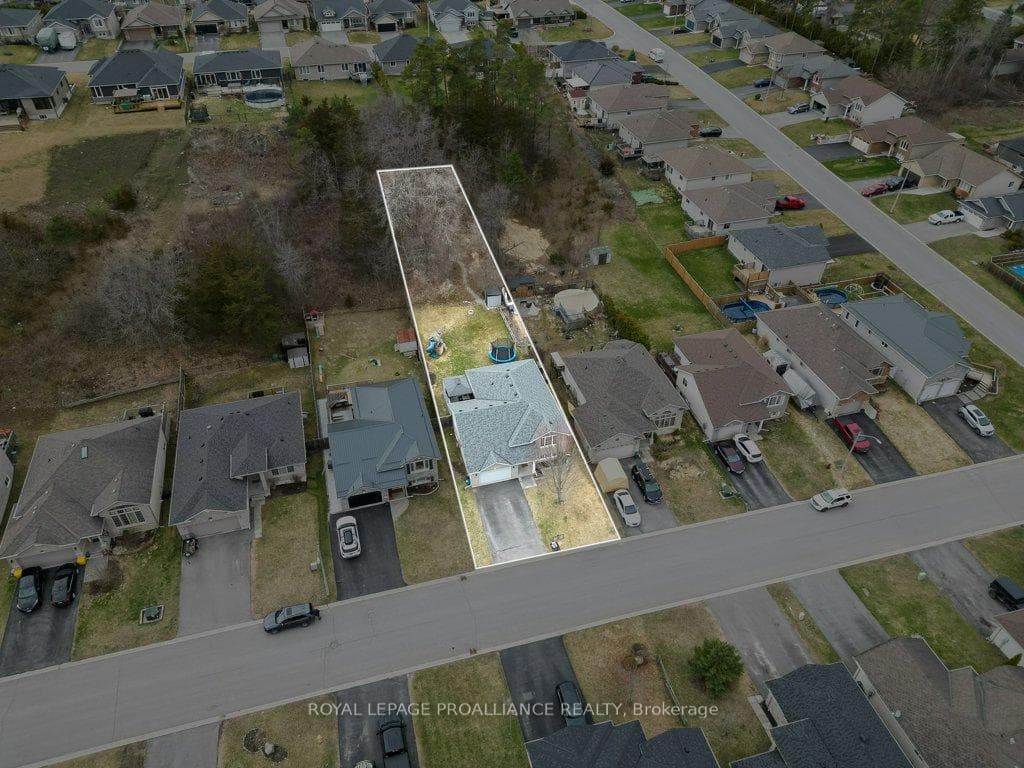 17 Kyle Court photo 48