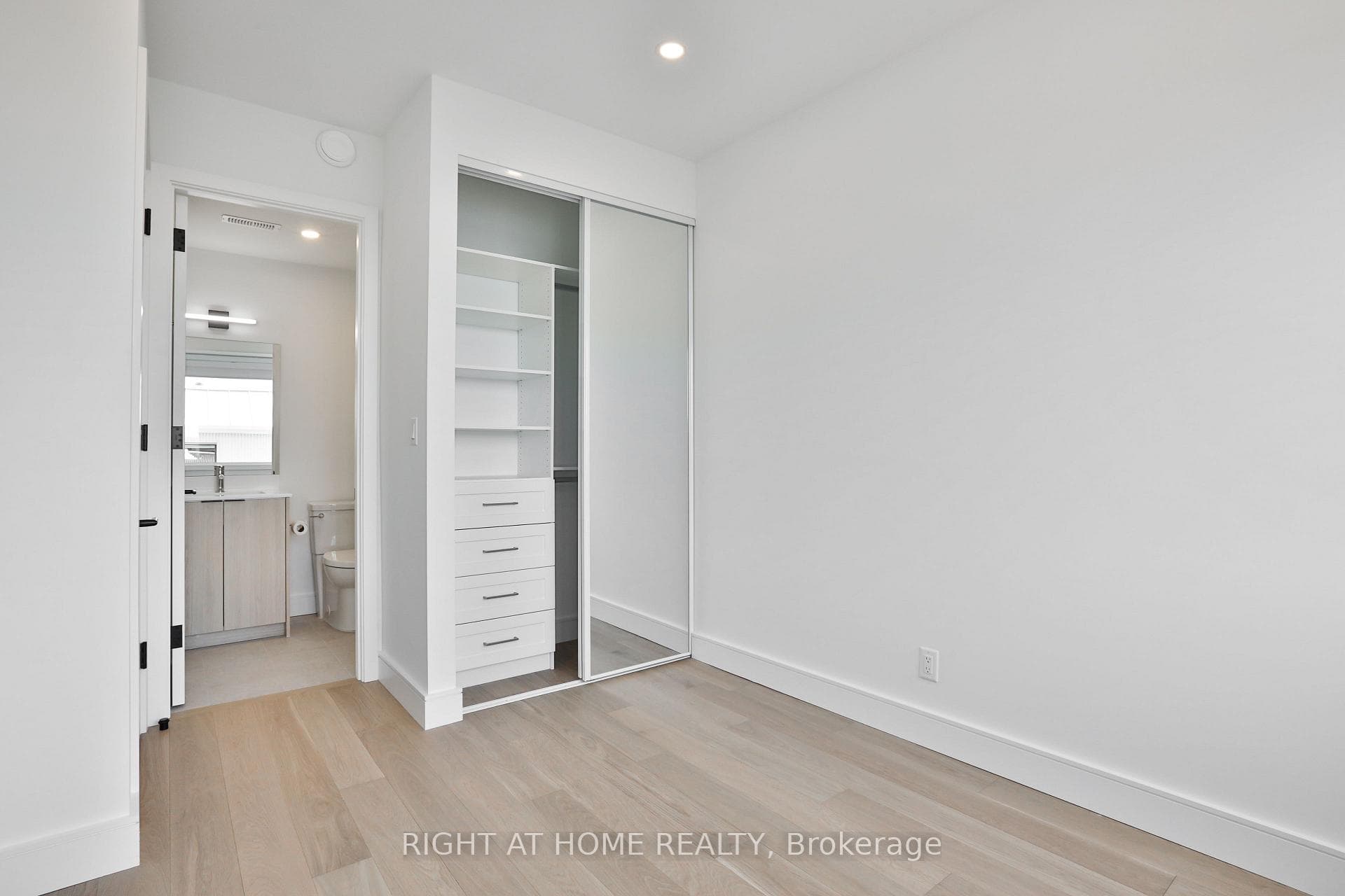 Primary Bedroom w Fitted Closet And 3 pc Ensuite