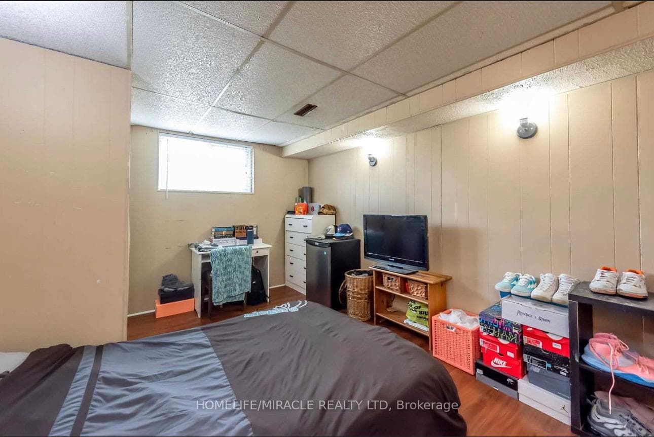 90 Tupper Drive Unit Bsmt photo 4