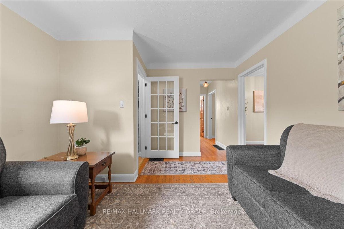 515 Clothier Street photo 7
