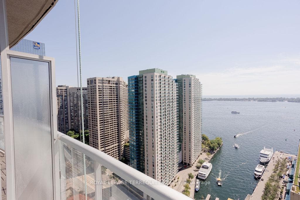 8 York Street Unit 3108 photo 18