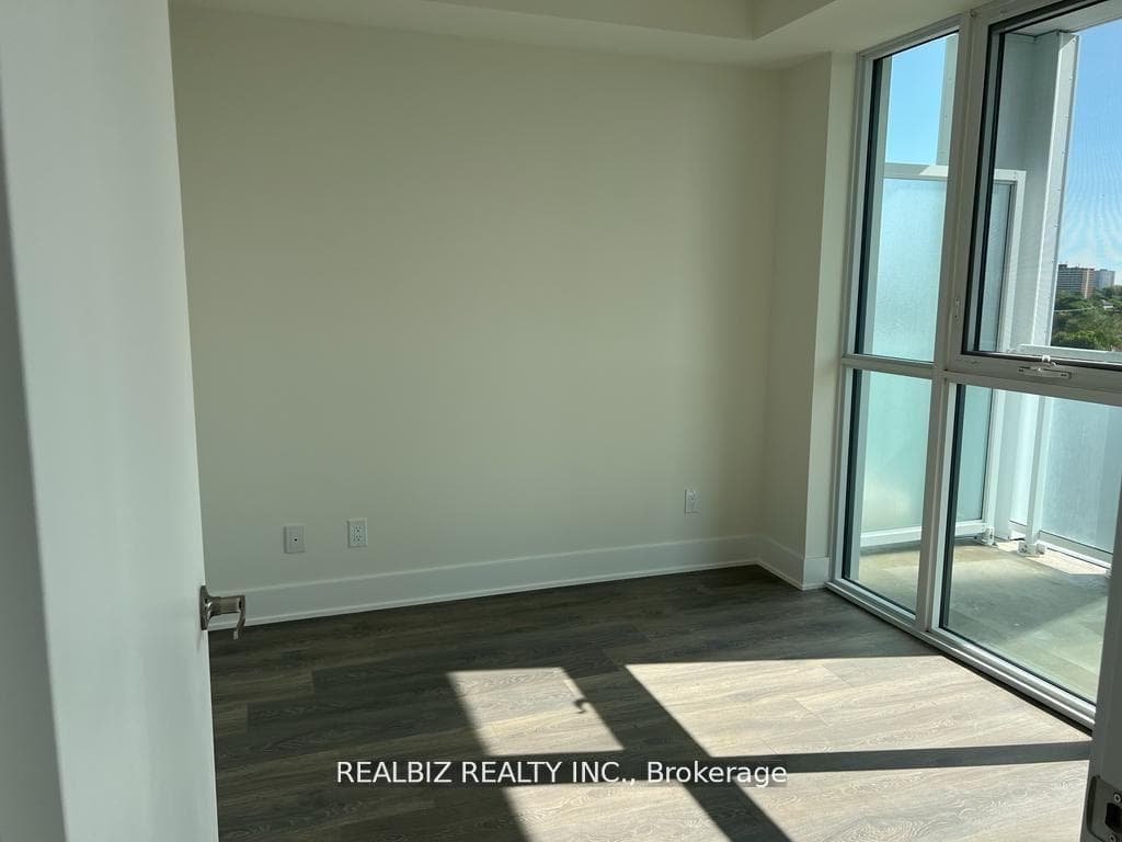 188 Fairview Mall Drive Unit 909 photo 10