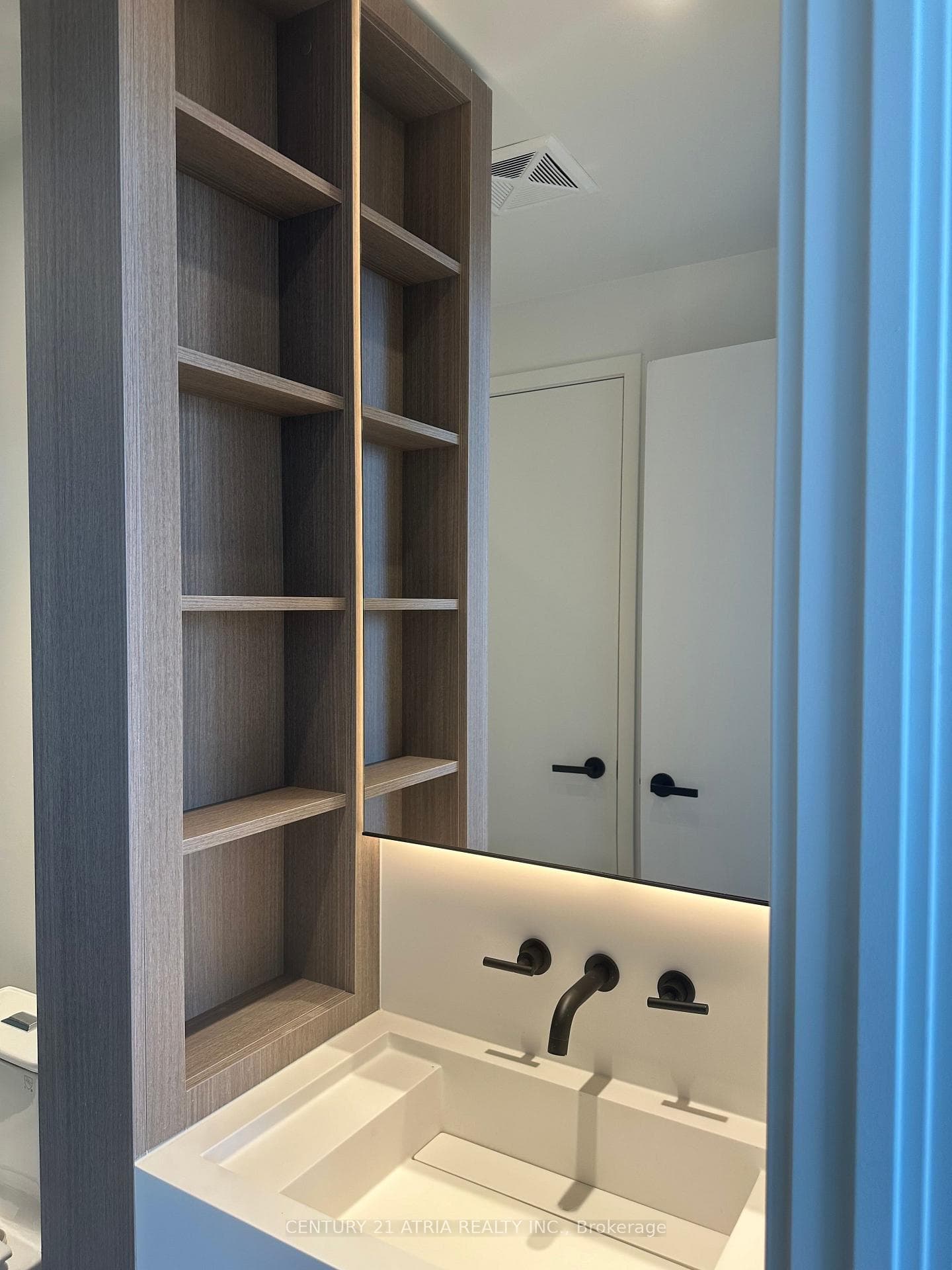 55 Charles Street Unit 3012 photo 9