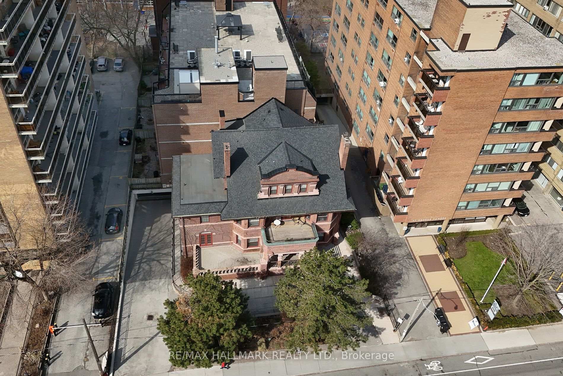 212 St. George Street Unit 106 photo 2