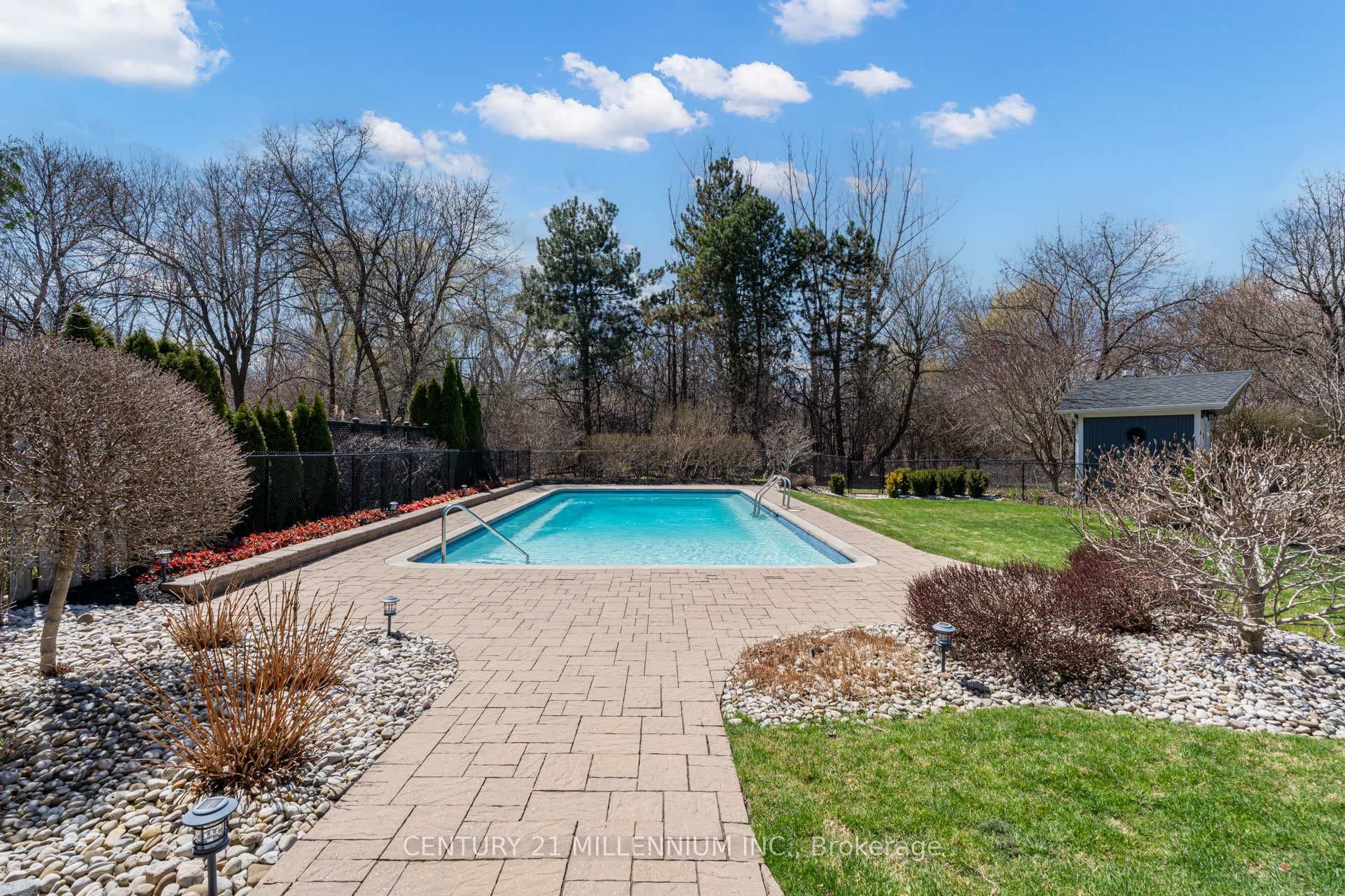 57 Ridgehill Drive photo 29