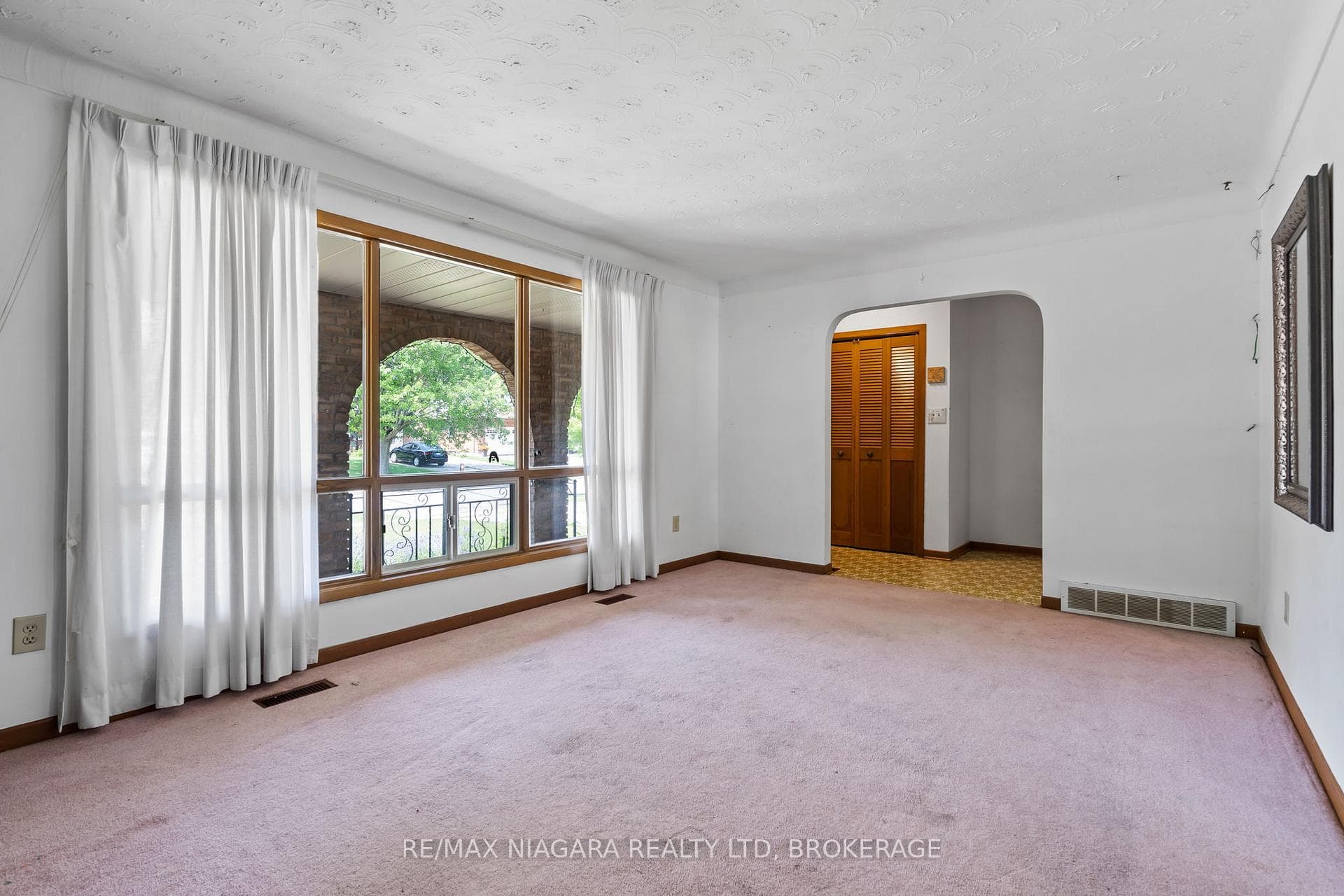 26 Forster Avenue photo 4