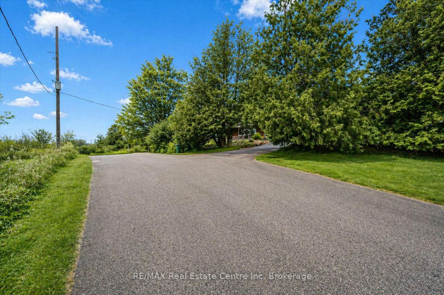 500 WATSON Parkway photo 27