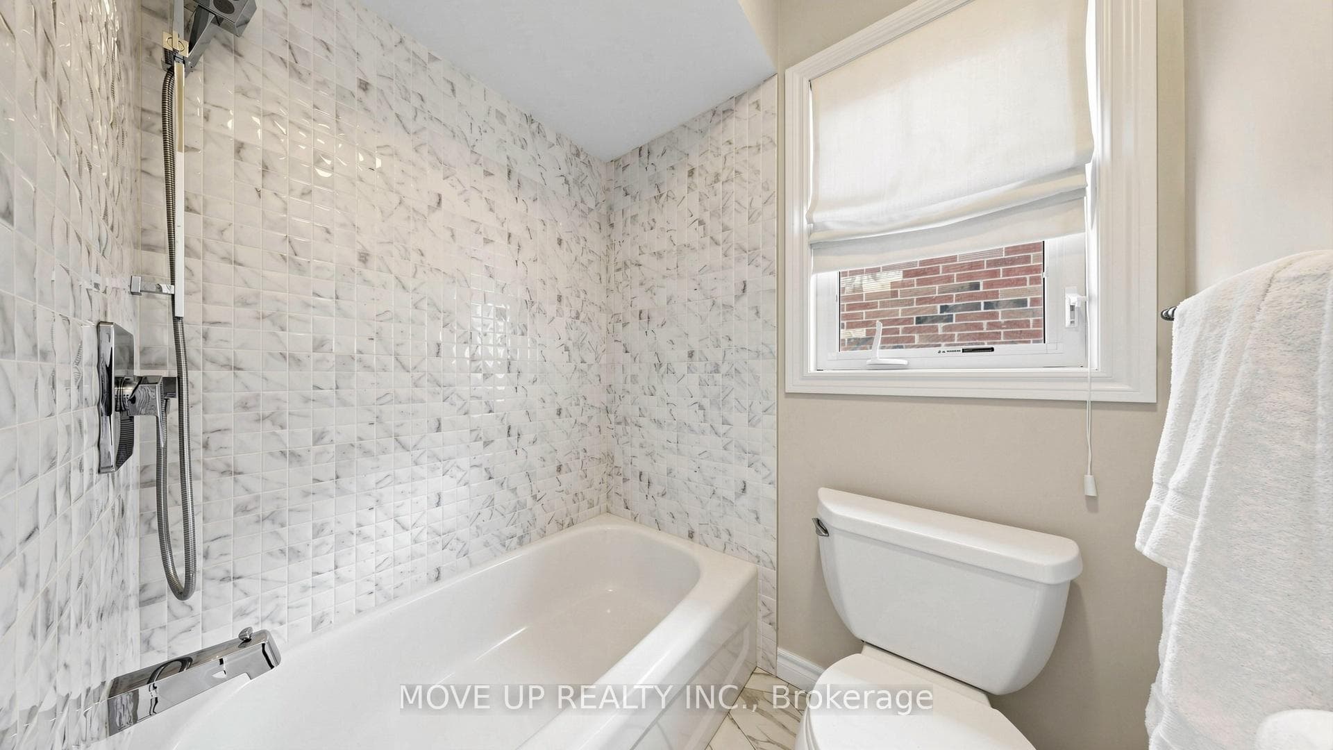 89 Chagall Drive photo 37