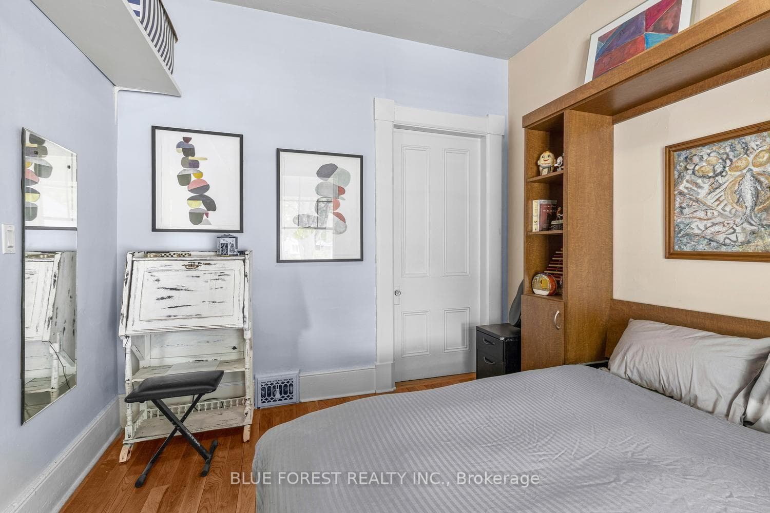 550 Elizabeth Street photo 7