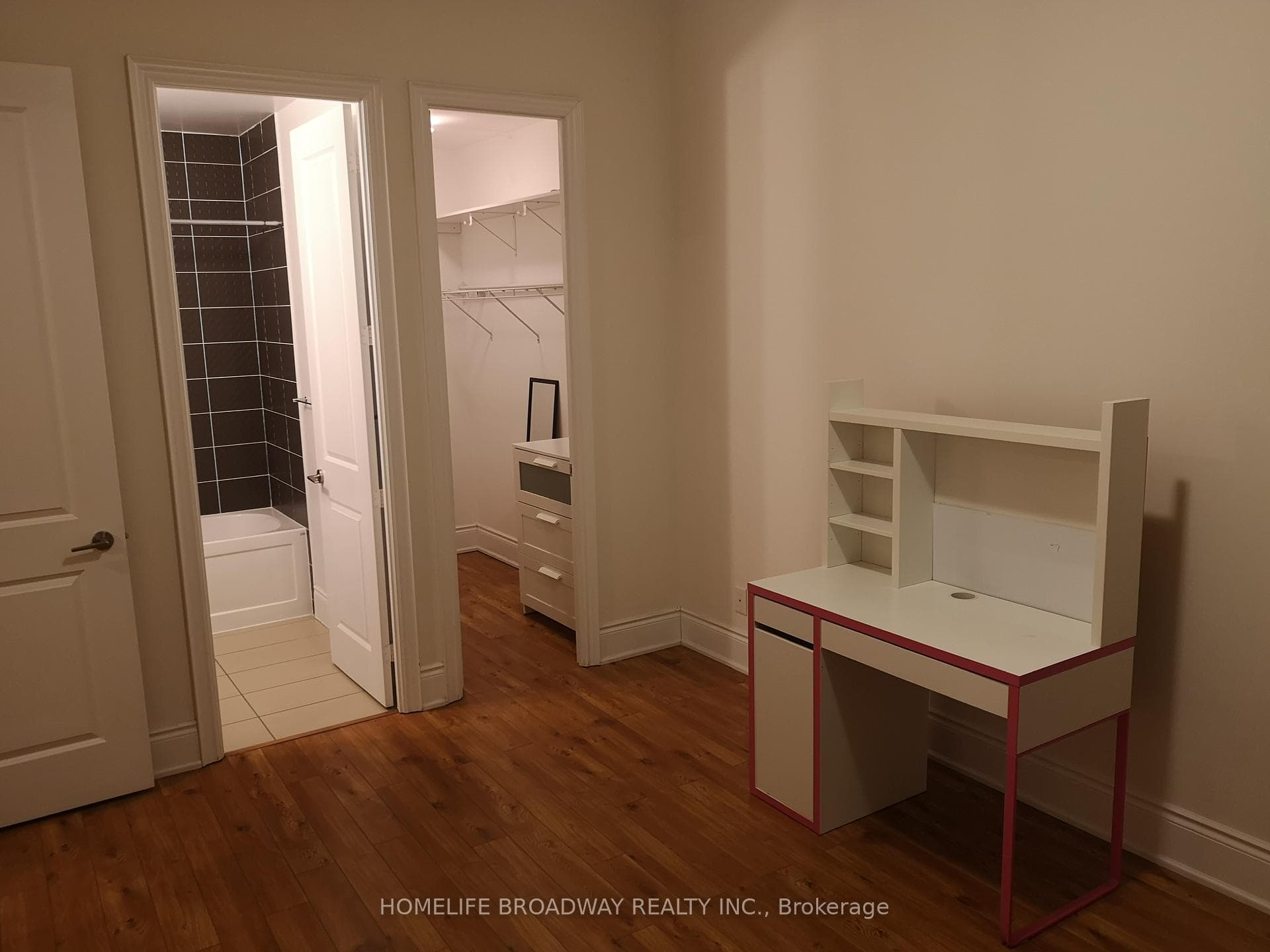 233 South Park Road Unit Ph3 photo 8