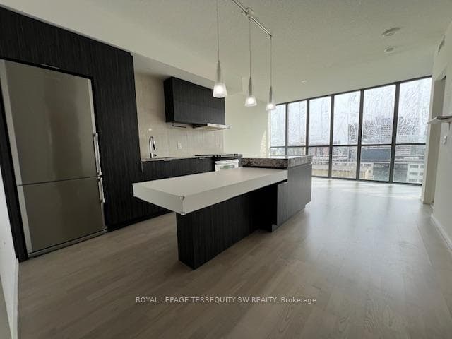 101 Charles Street Unit 1202 photo 2