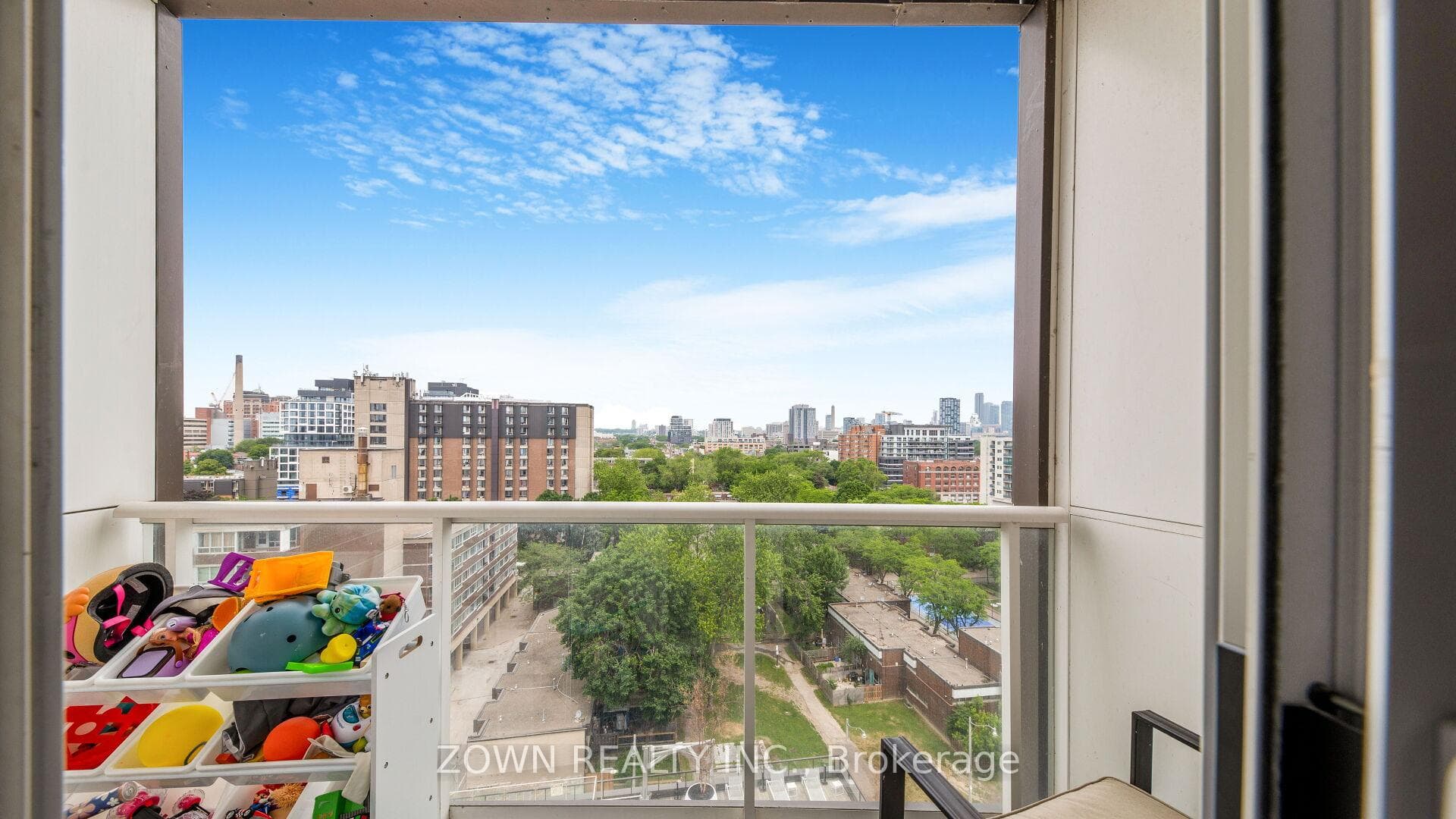 80 Vanauley Street Unit 1006 photo 40