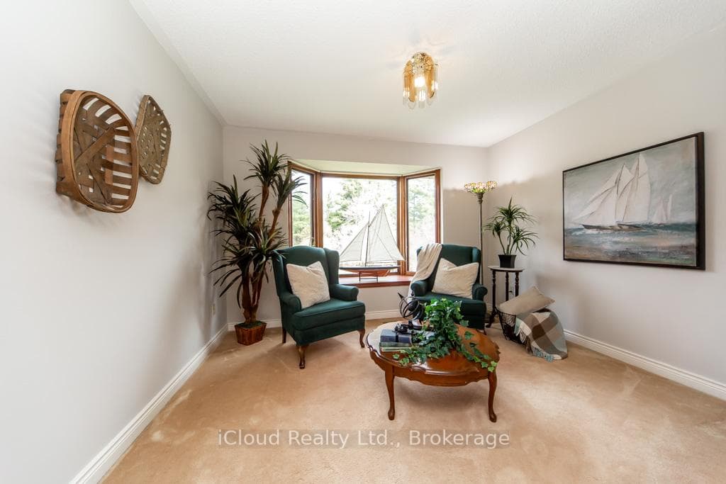4101 Campbellville Road photo 5