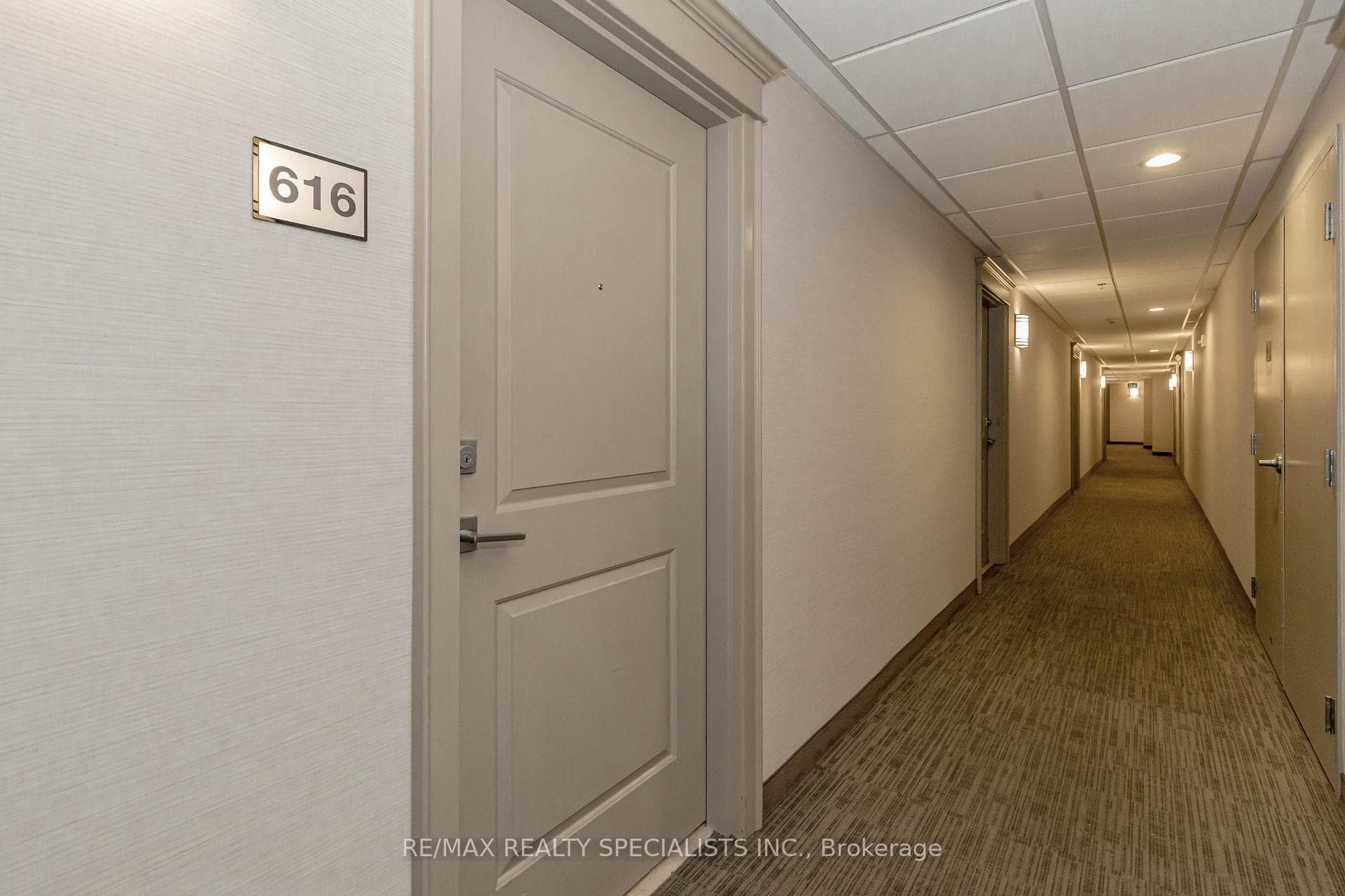 2486 OLD BRONTE Road Unit 616 photo 10