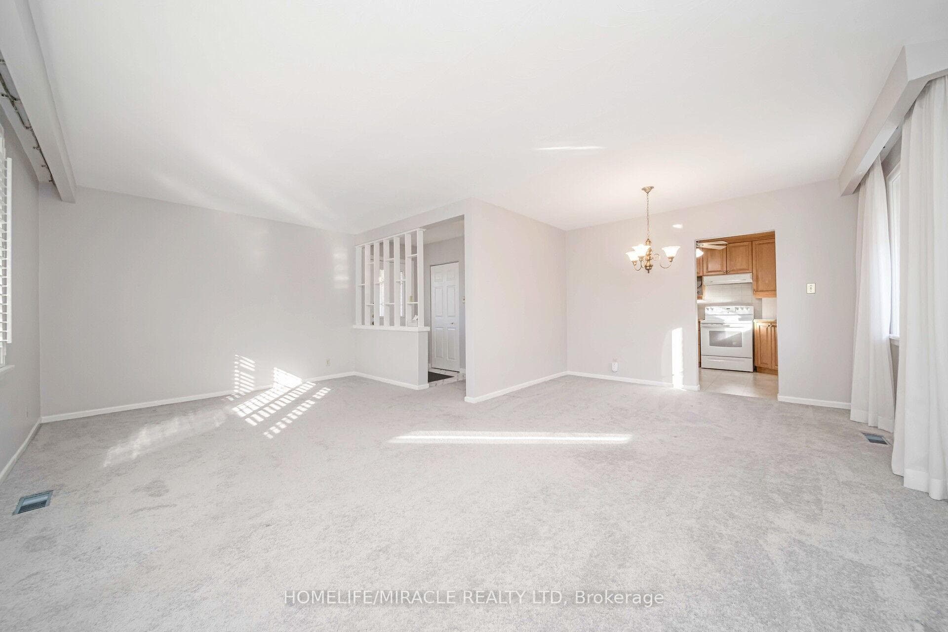 15 Shadwick Drive photo 11