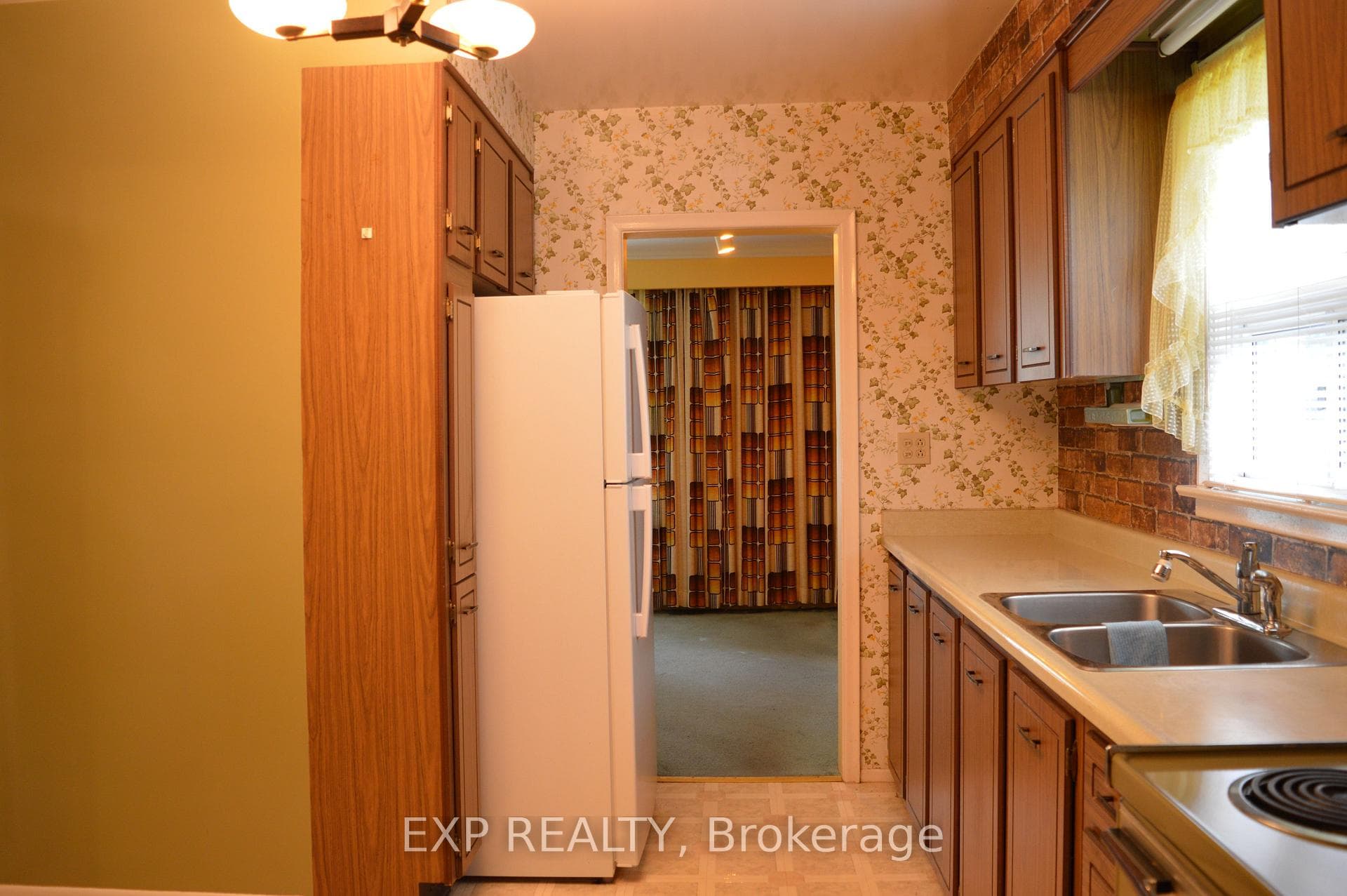 58 Flintridge Road photo 5