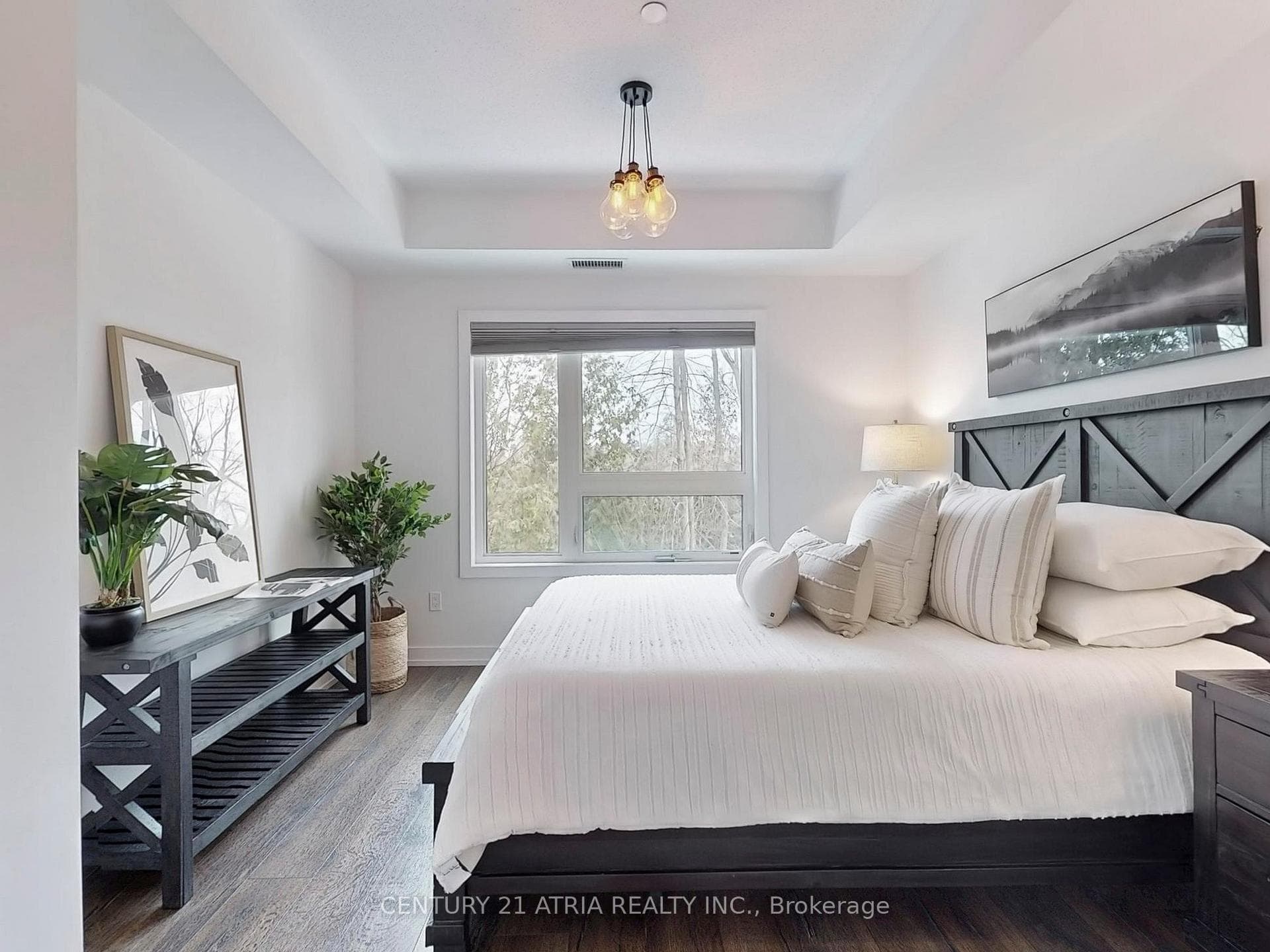 69 Boyne Street Unit 306 photo 14