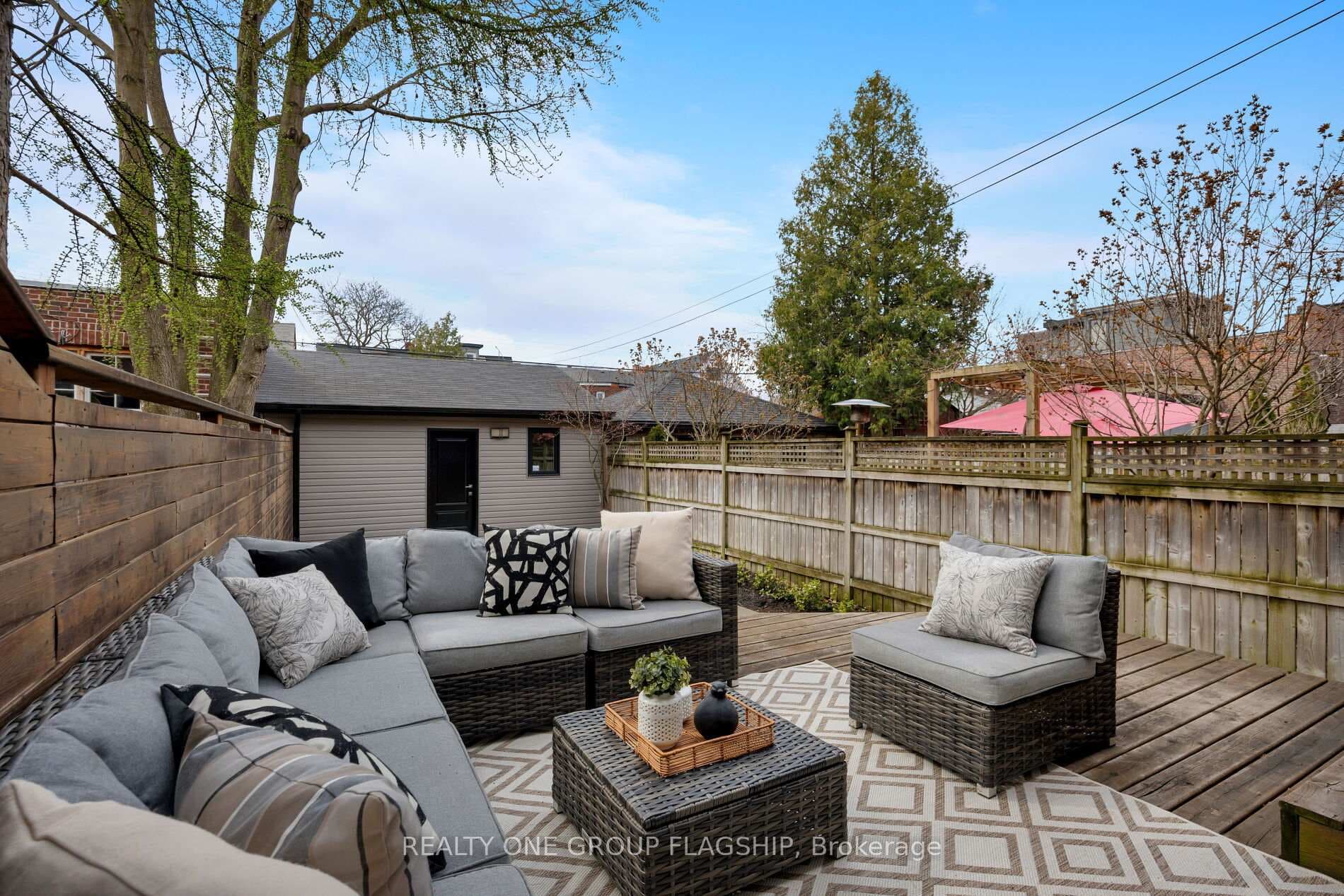 145 Galley Avenue photo 20