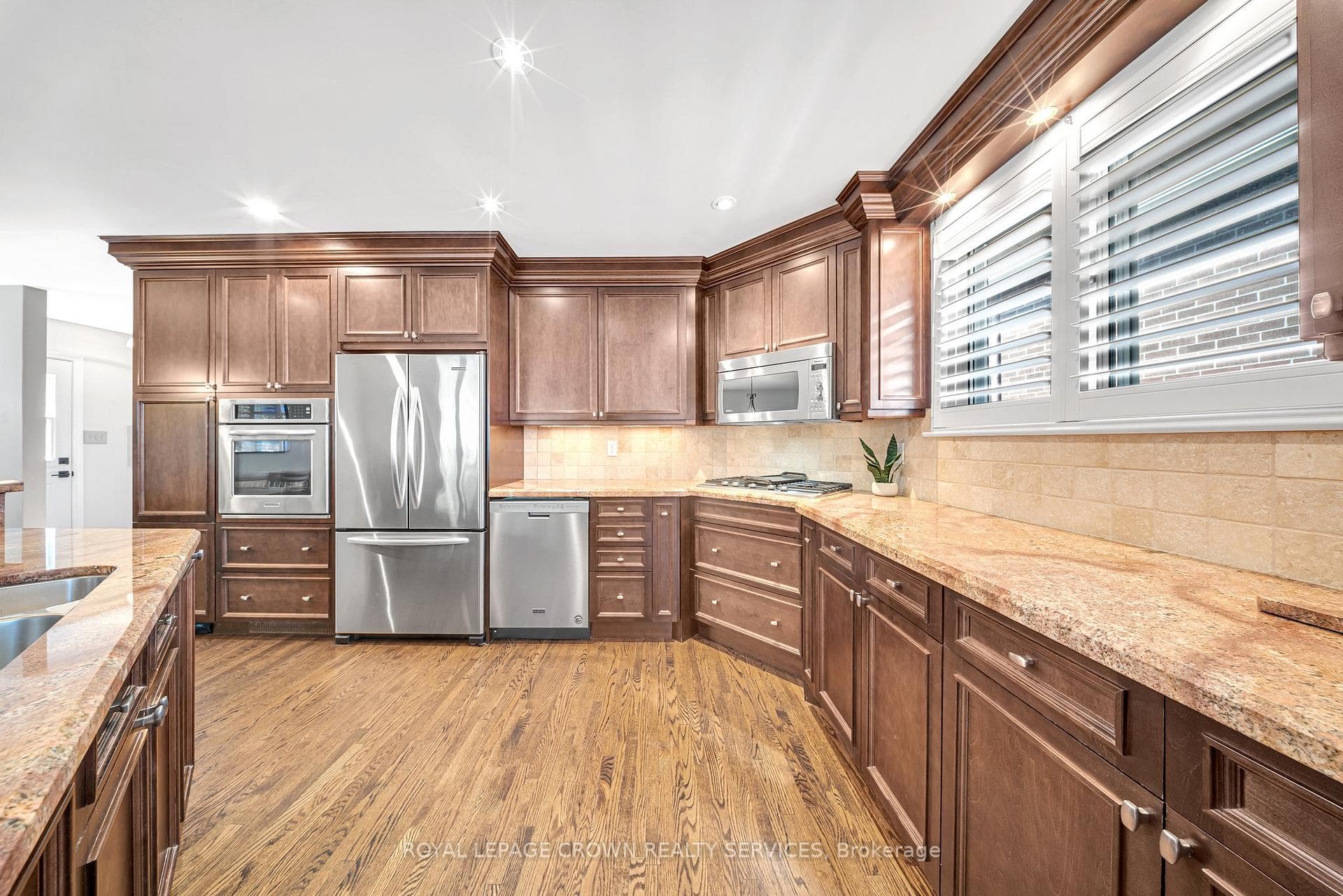 620 Meadow Lane photo 8
